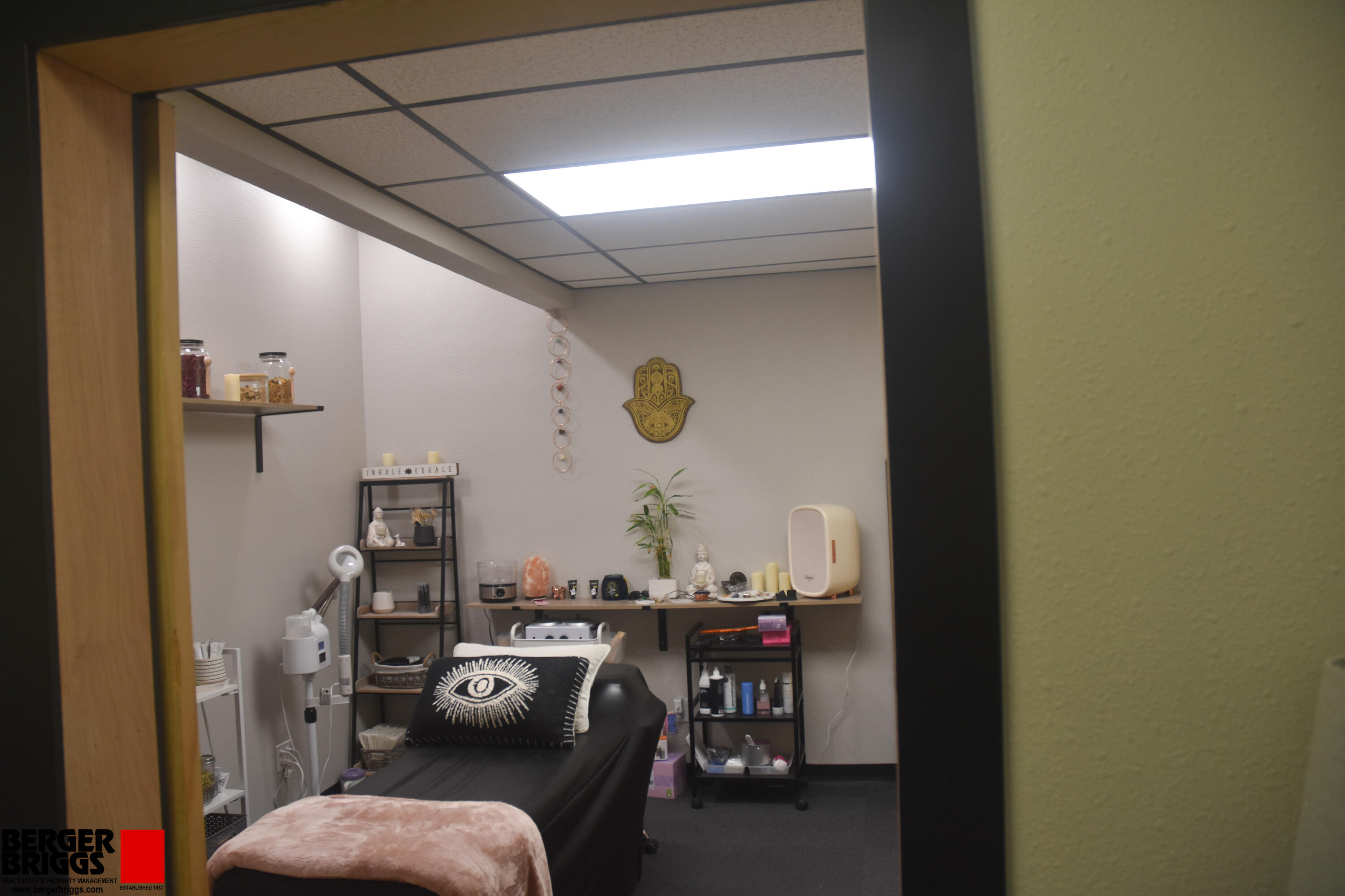 Photo 4 — 2516 S Southern Boulevard SE