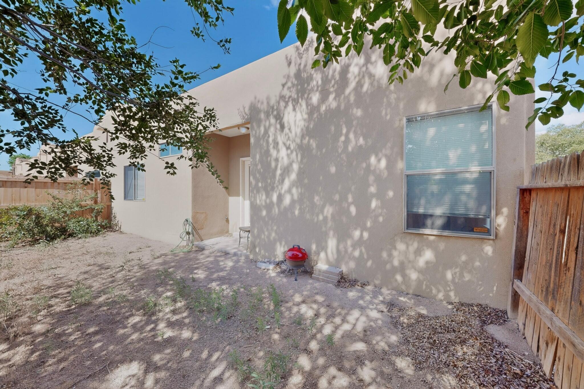 Photo 5 — 235 Glenridge Park Lane NE