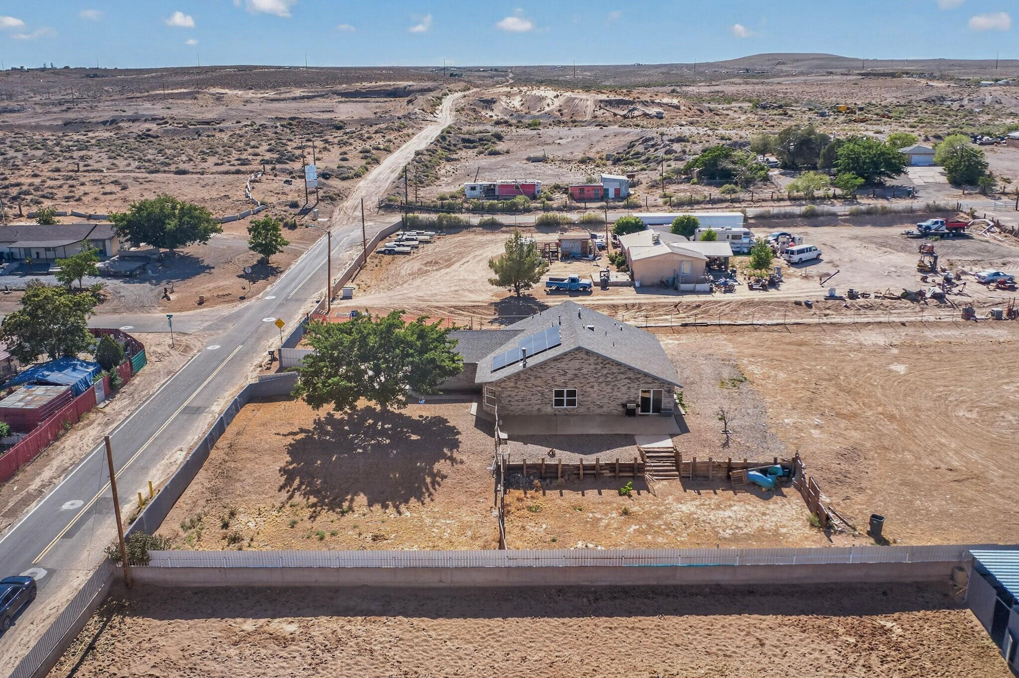 Photo 8 — 5629 Powers Way Road SW