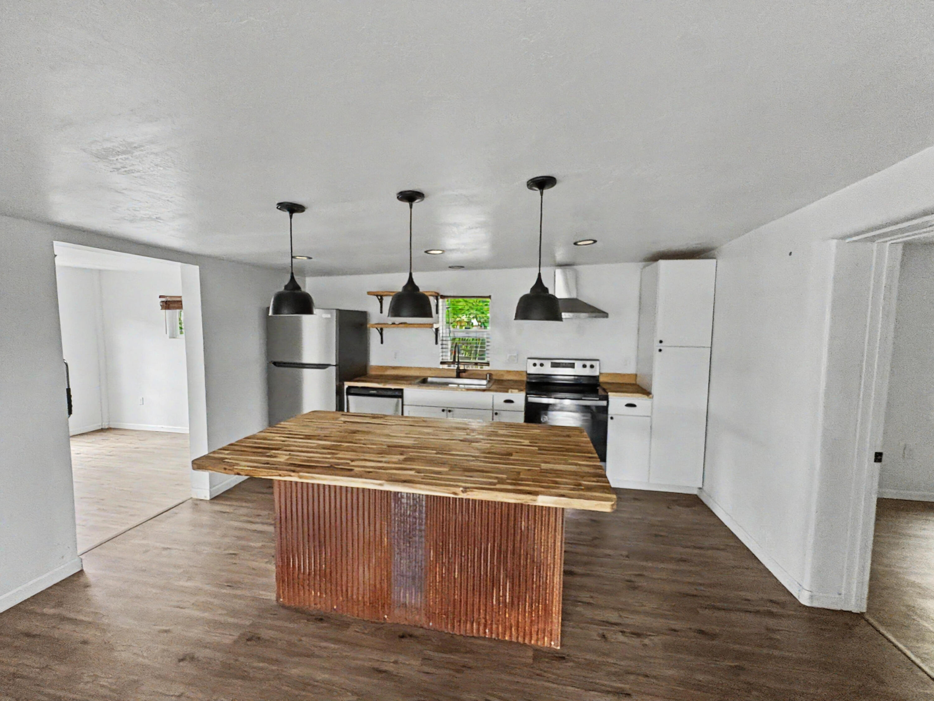 Photo 10 — 1321 15th Street NW