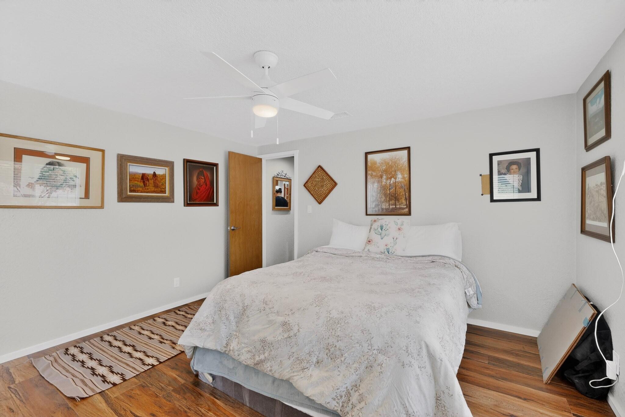 Photo 16 — 741 Garden Road SW