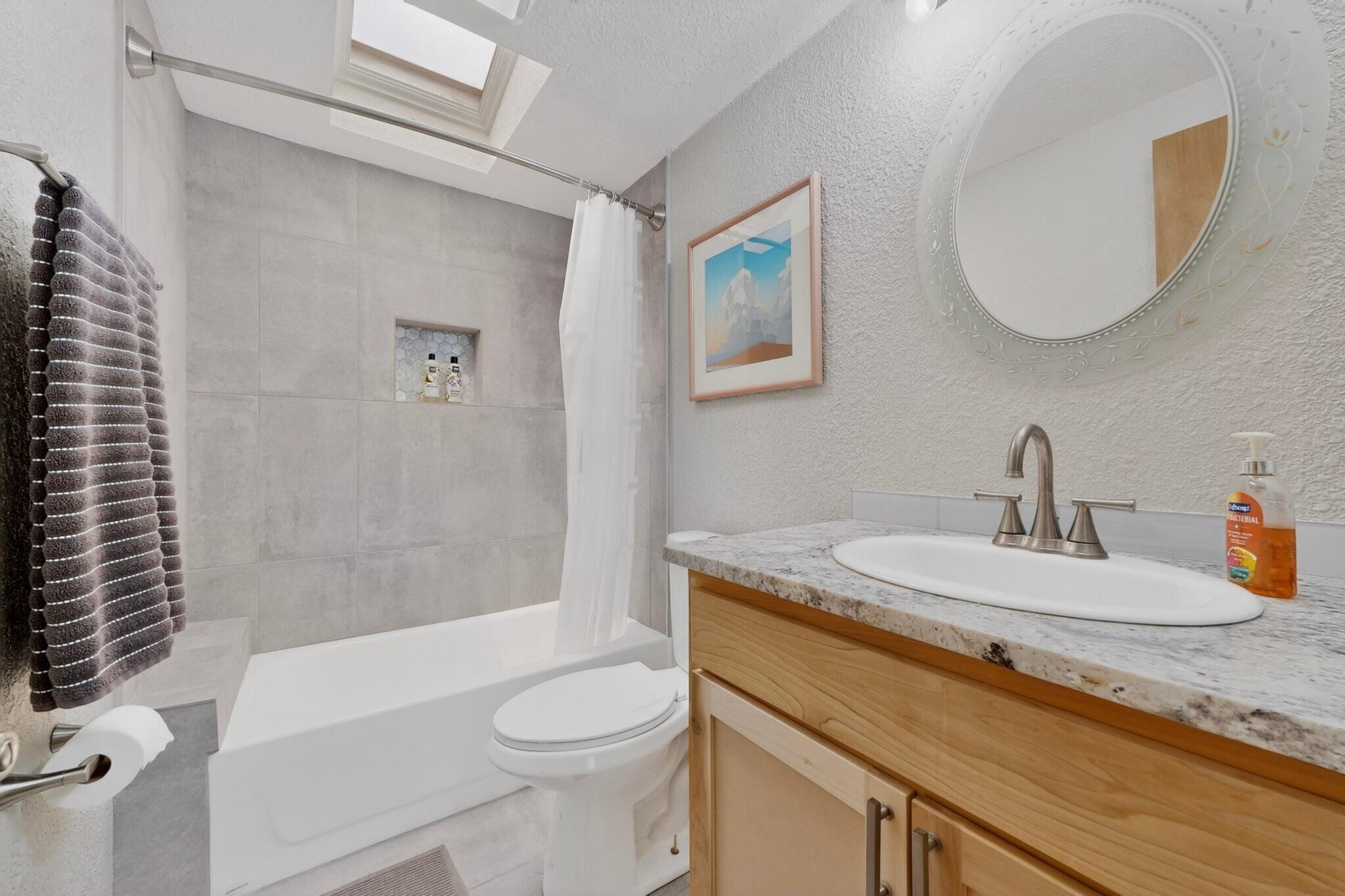 Photo 15 — 741 Garden Road SW