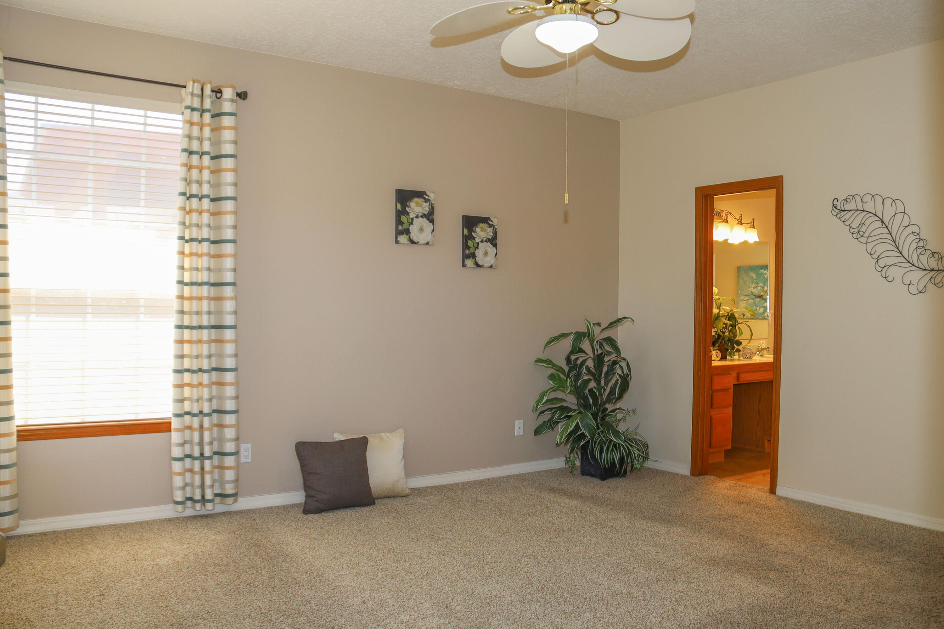 Photo 14 — 4300 Ridgemont Avenue NW