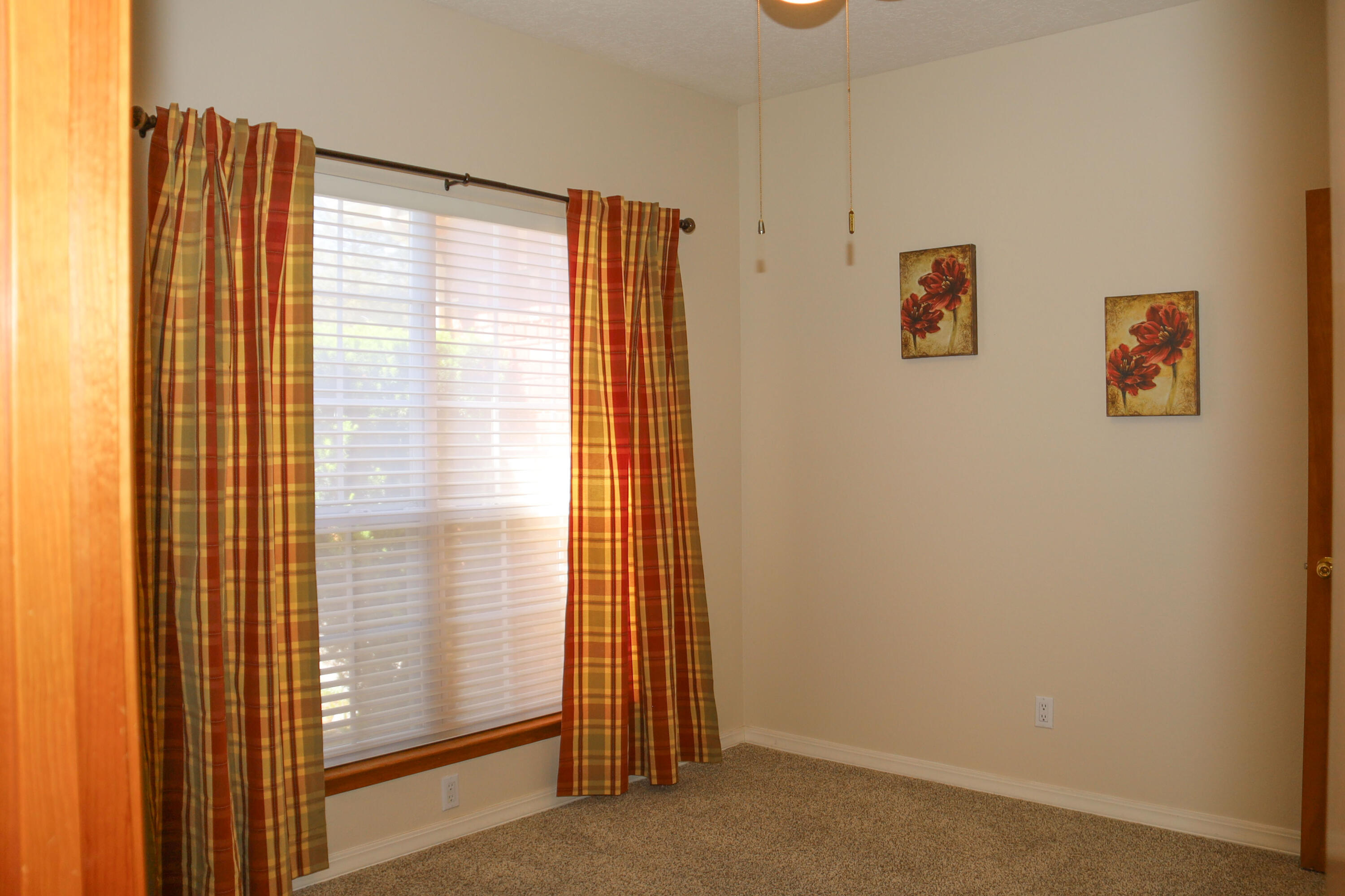 Photo 7 — 4300 Ridgemont Avenue NW