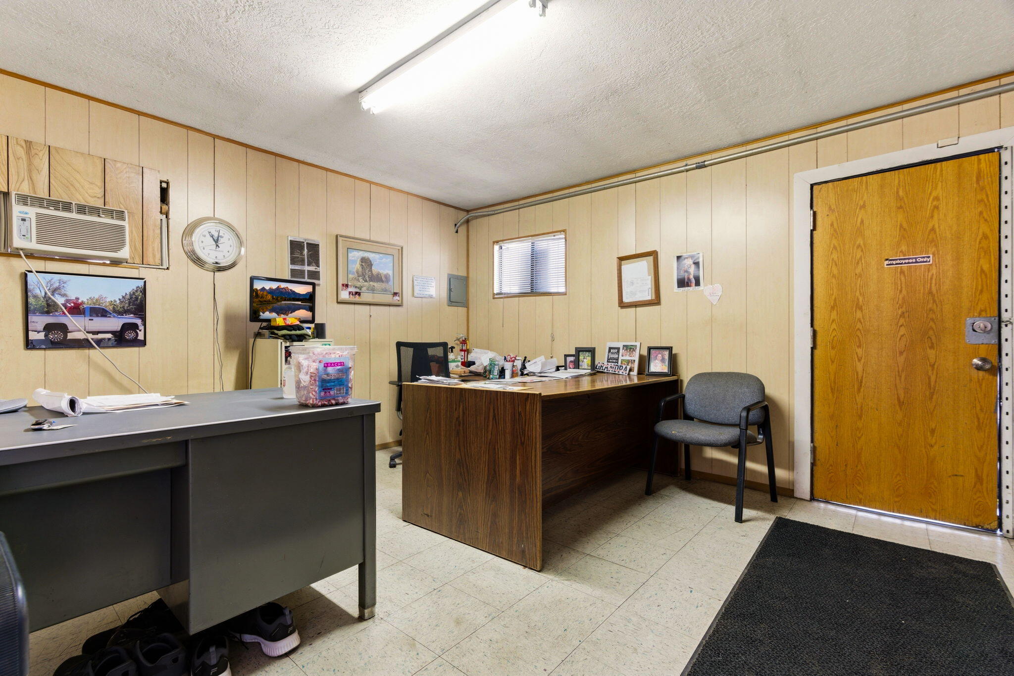 Photo 18 — 800 Commercial Street SE