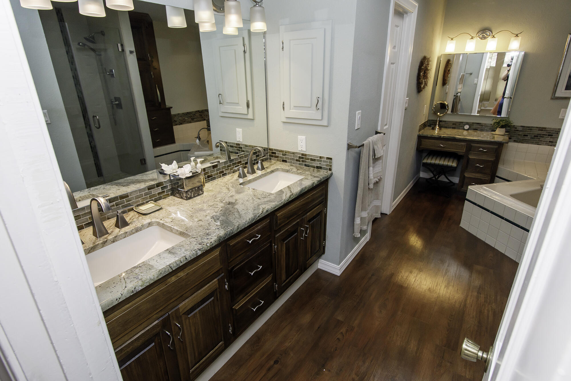 Photo 9 — 5601 Planeta Court NE