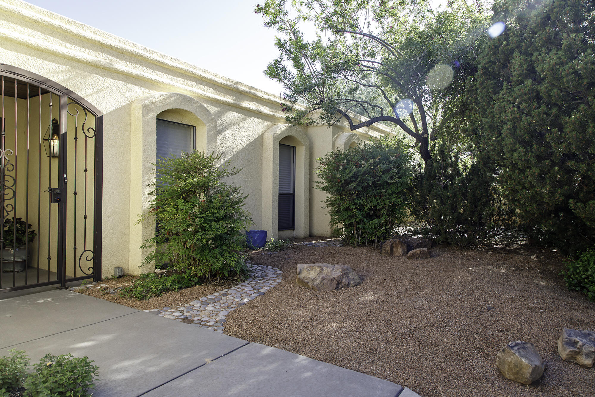 Photo 5 — 5601 Planeta Court NE