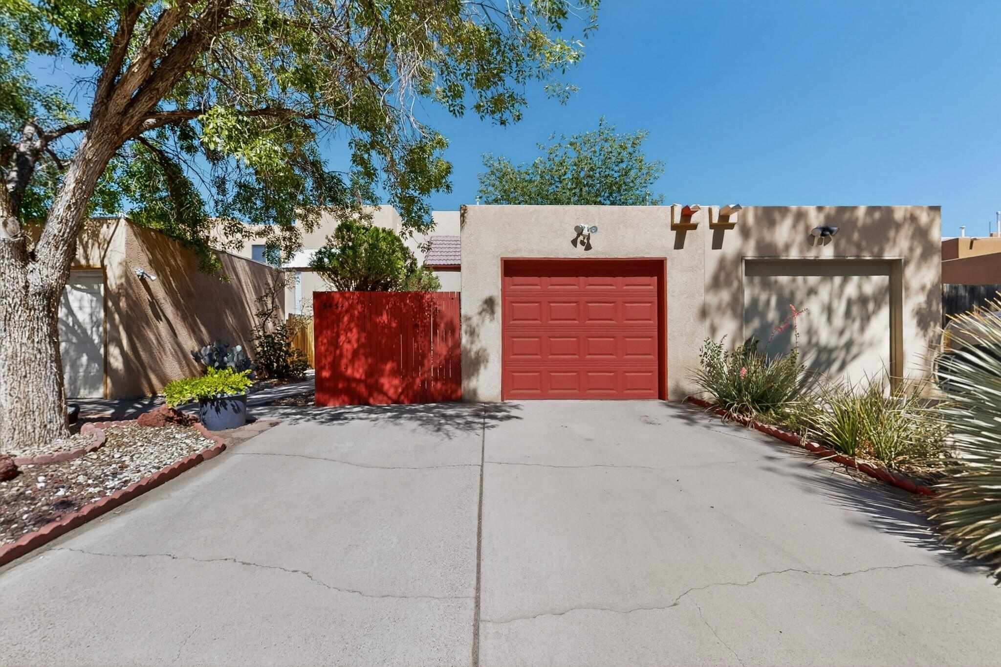 5434 6th Street NW, Albuquerque, NM 87107