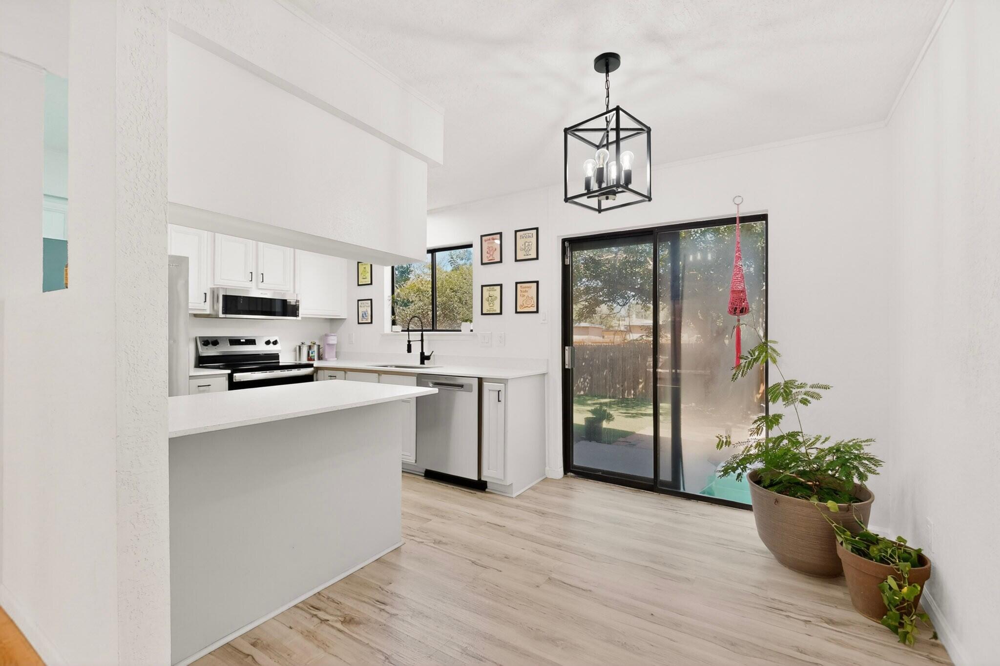 Photo 10 — 5434 6th Street NW