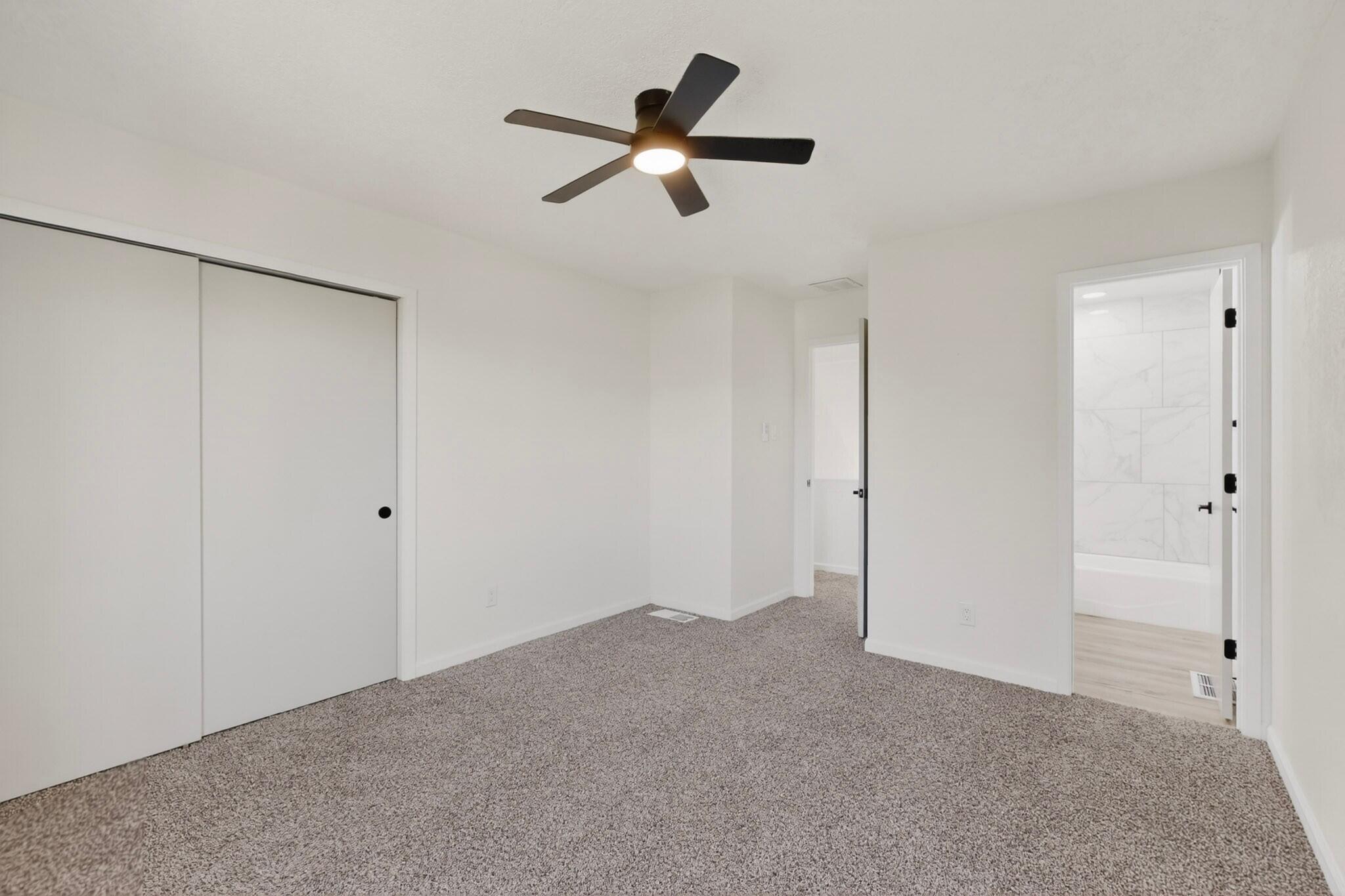 Photo 20 — 5434 6th Street NW