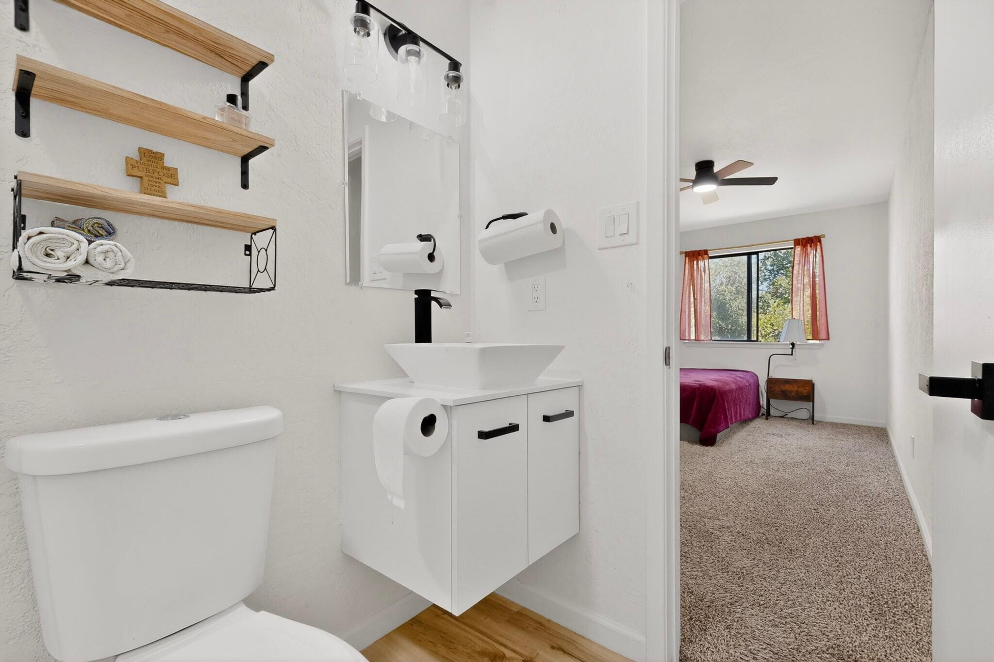 Photo 2 — 5434 6th Street NW