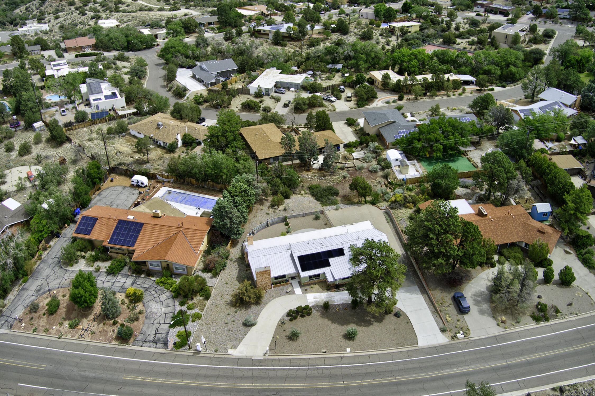 Photo 4 — 904 Stagecoach Road SE