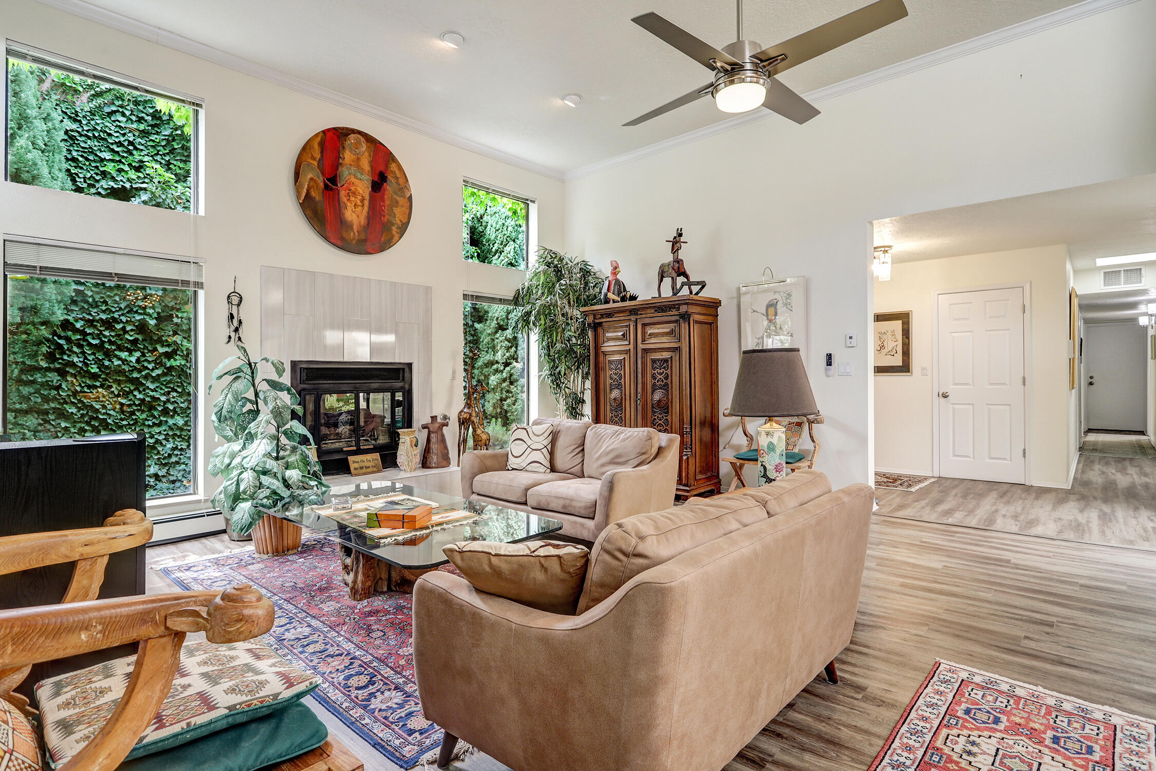 Photo 18 — 5821 Cubero Drive NE