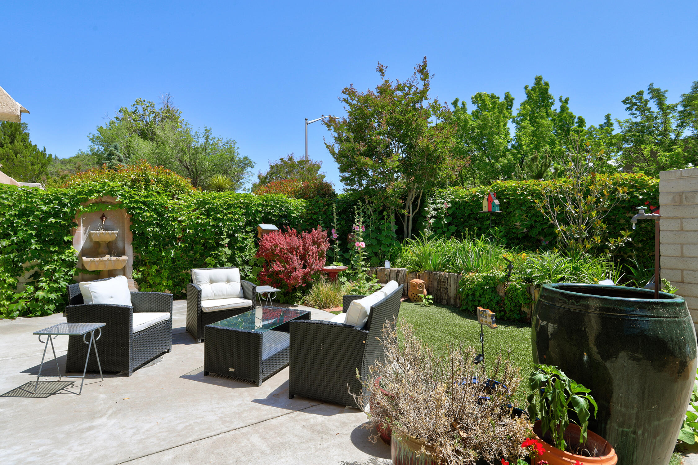 Photo 4 — 5821 Cubero Drive NE