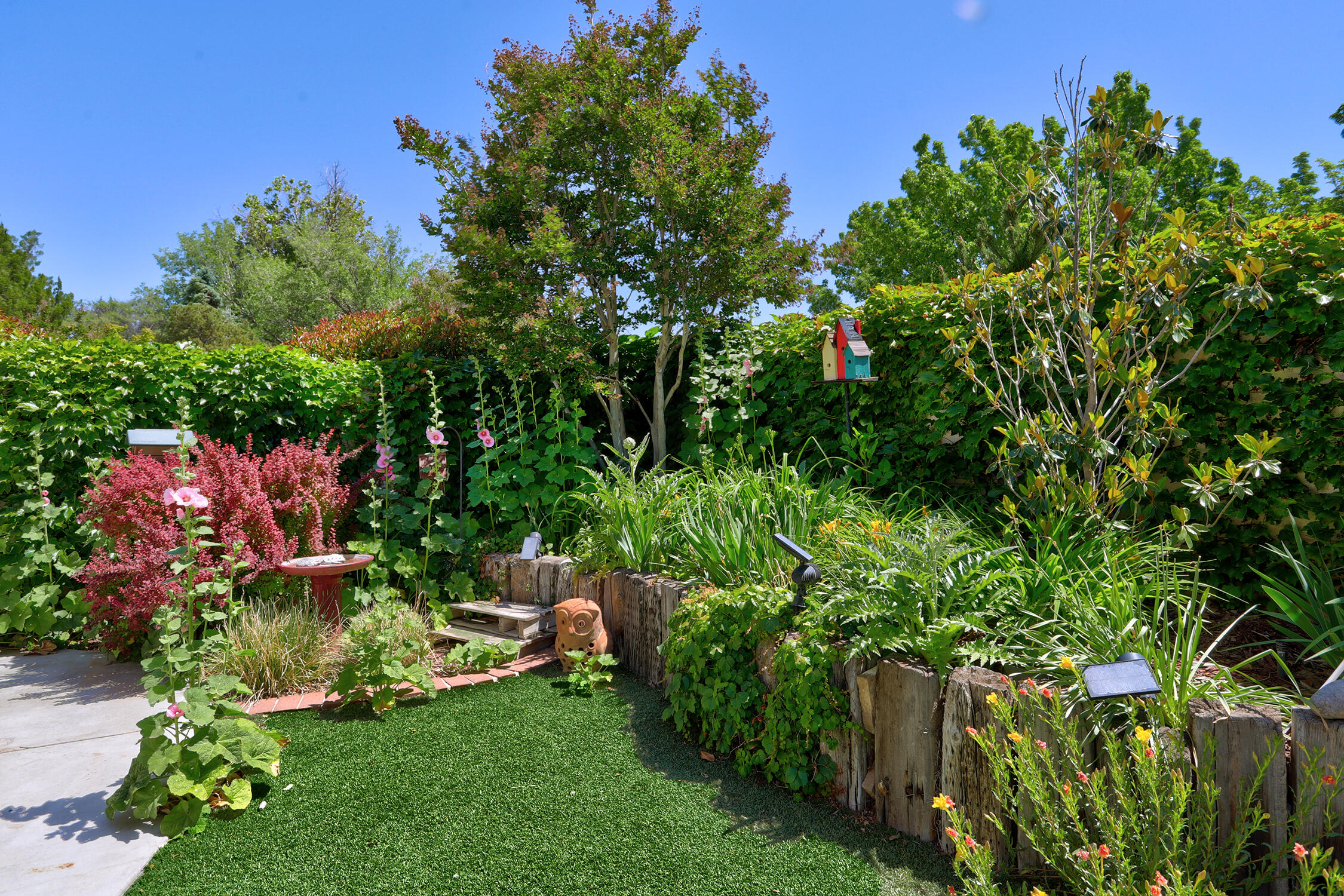 Photo 5 — 5821 Cubero Drive NE