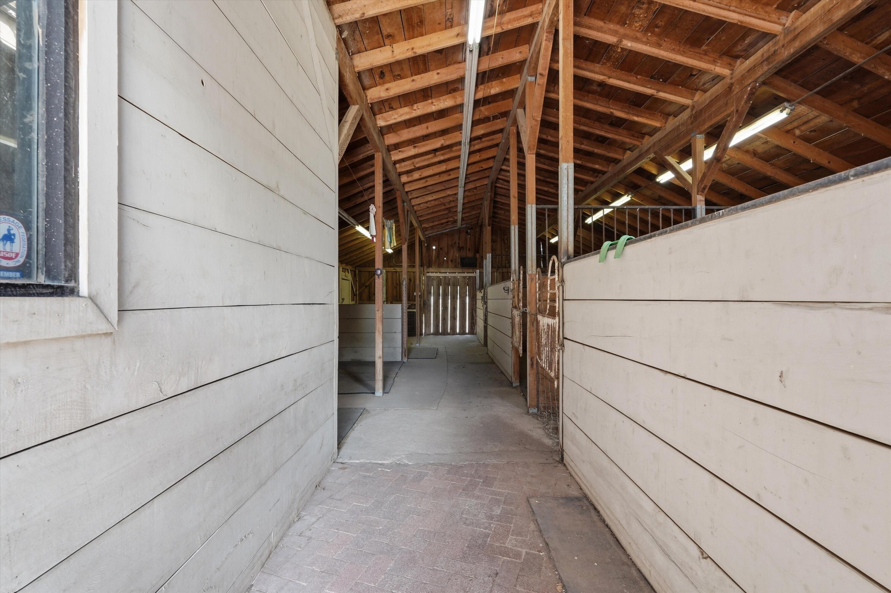 Photo 17 — 1600 W Bosque Loop