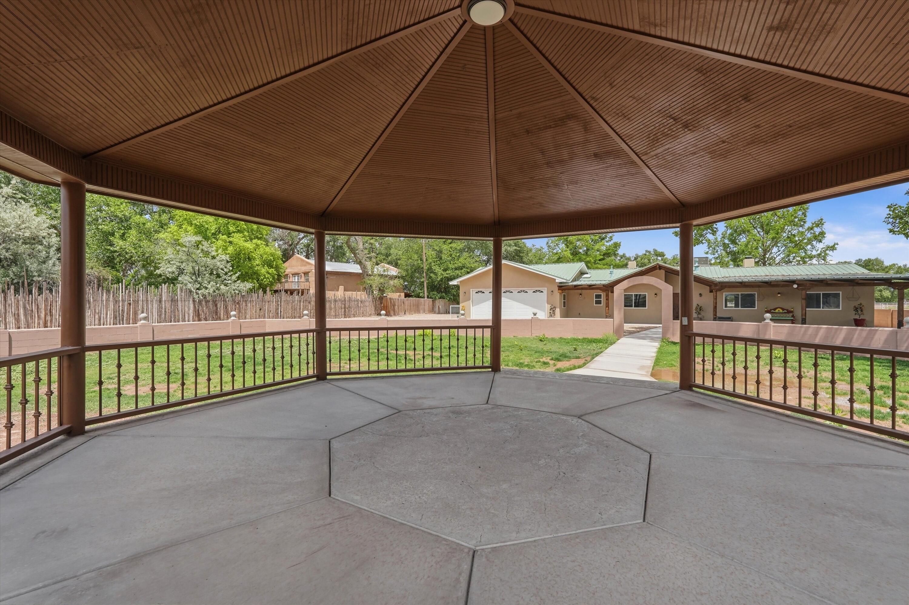 Photo 12 — 1600 W Bosque Loop