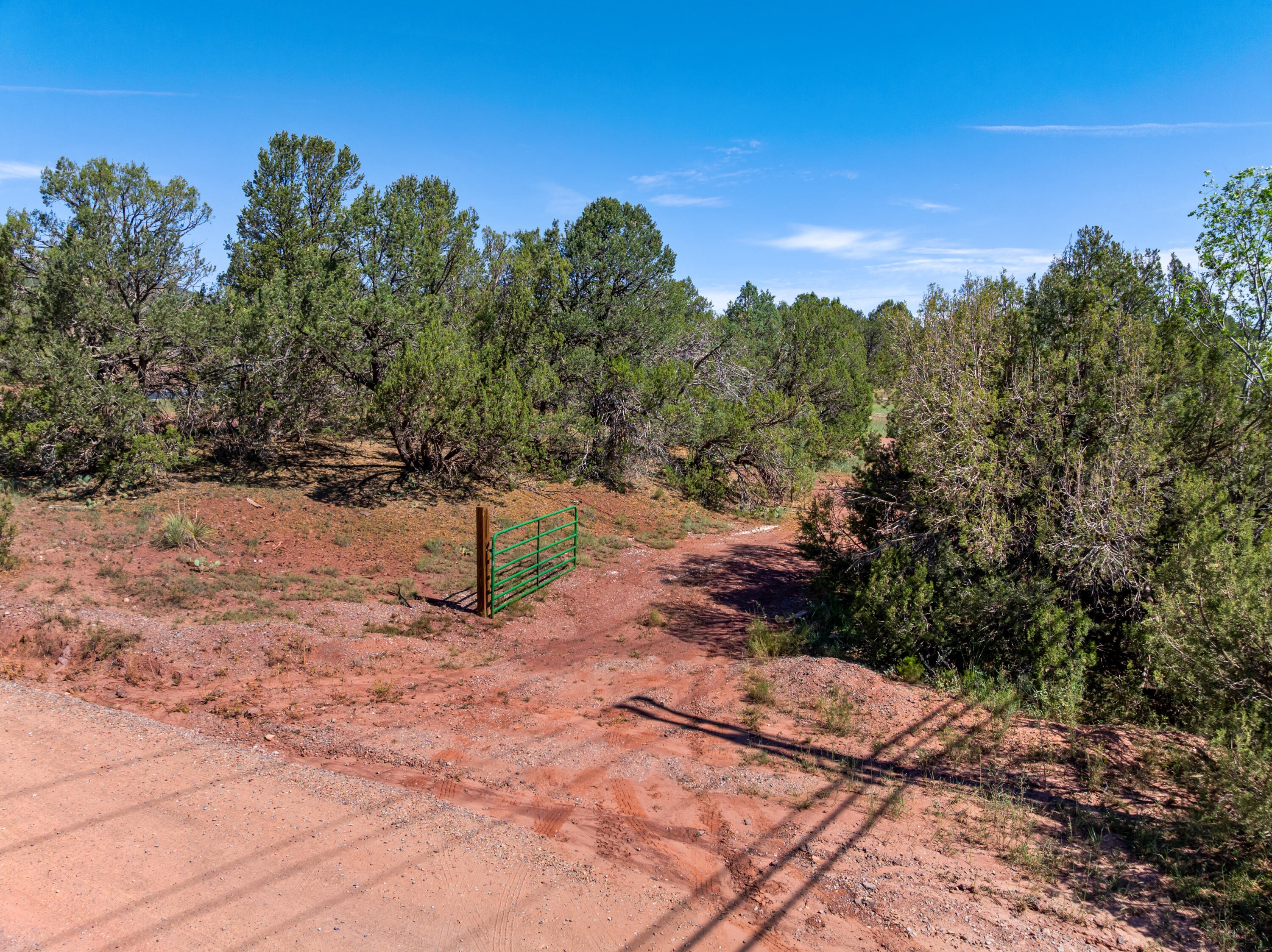 Photo 11 — 2-B Snowline Road