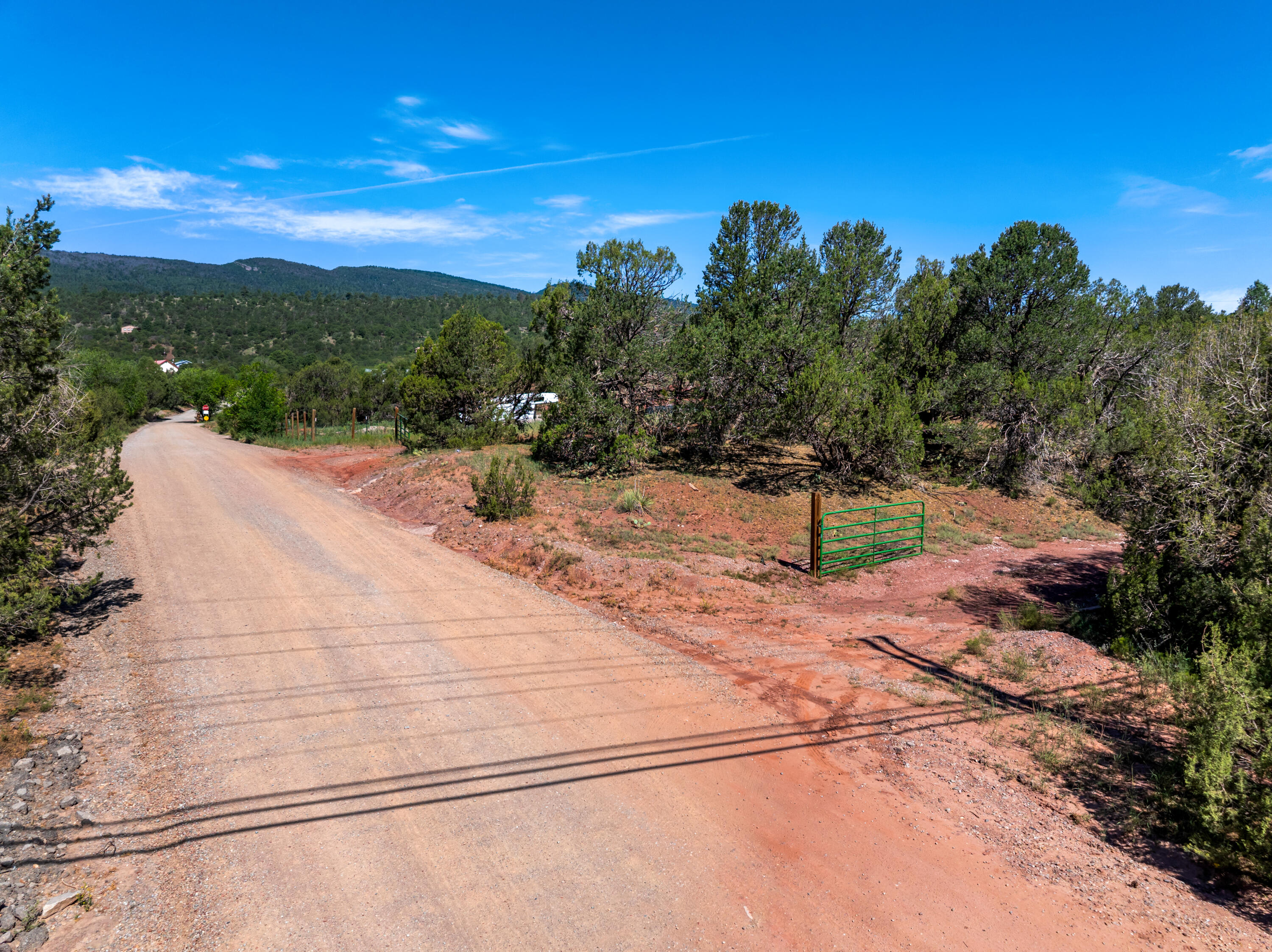 Photo 12 — 2-B Snowline Road