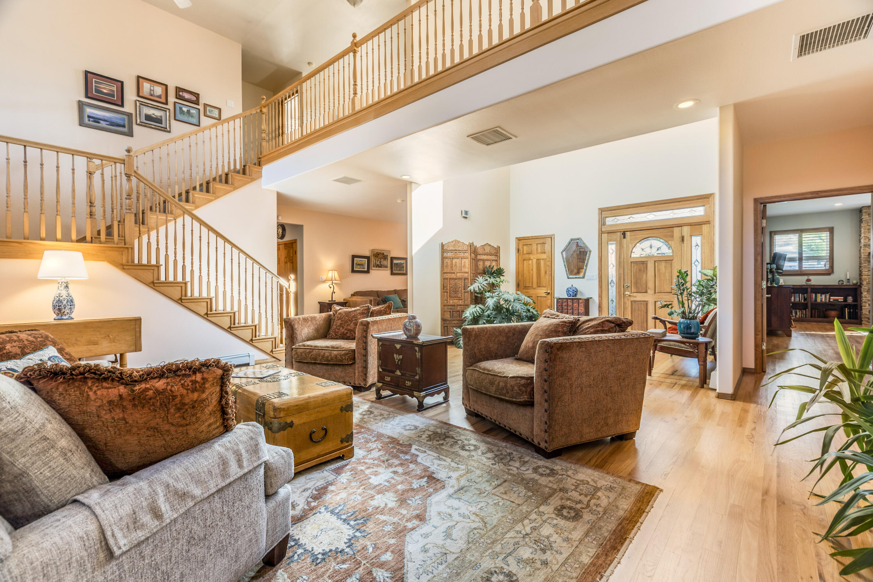 Photo 12 — 4301 Sunningdale Avenue NE