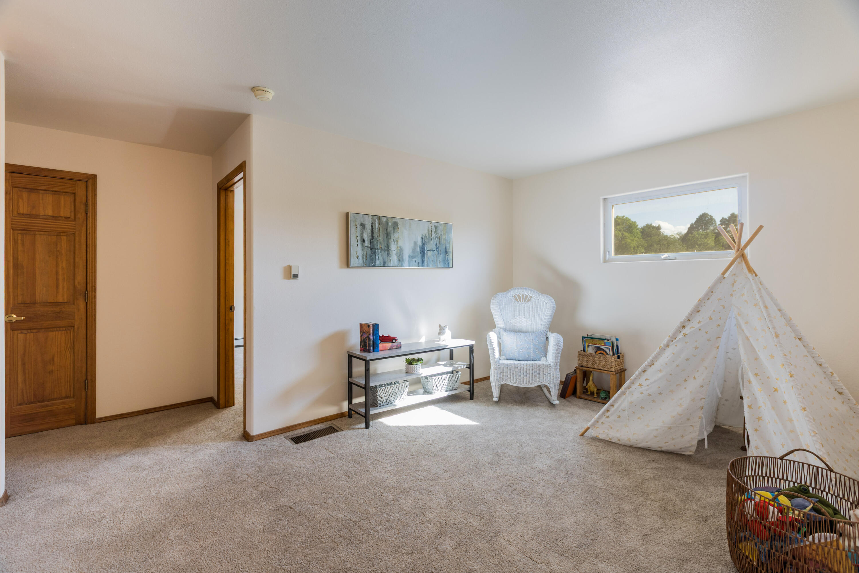 Photo 14 — 4301 Sunningdale Avenue NE