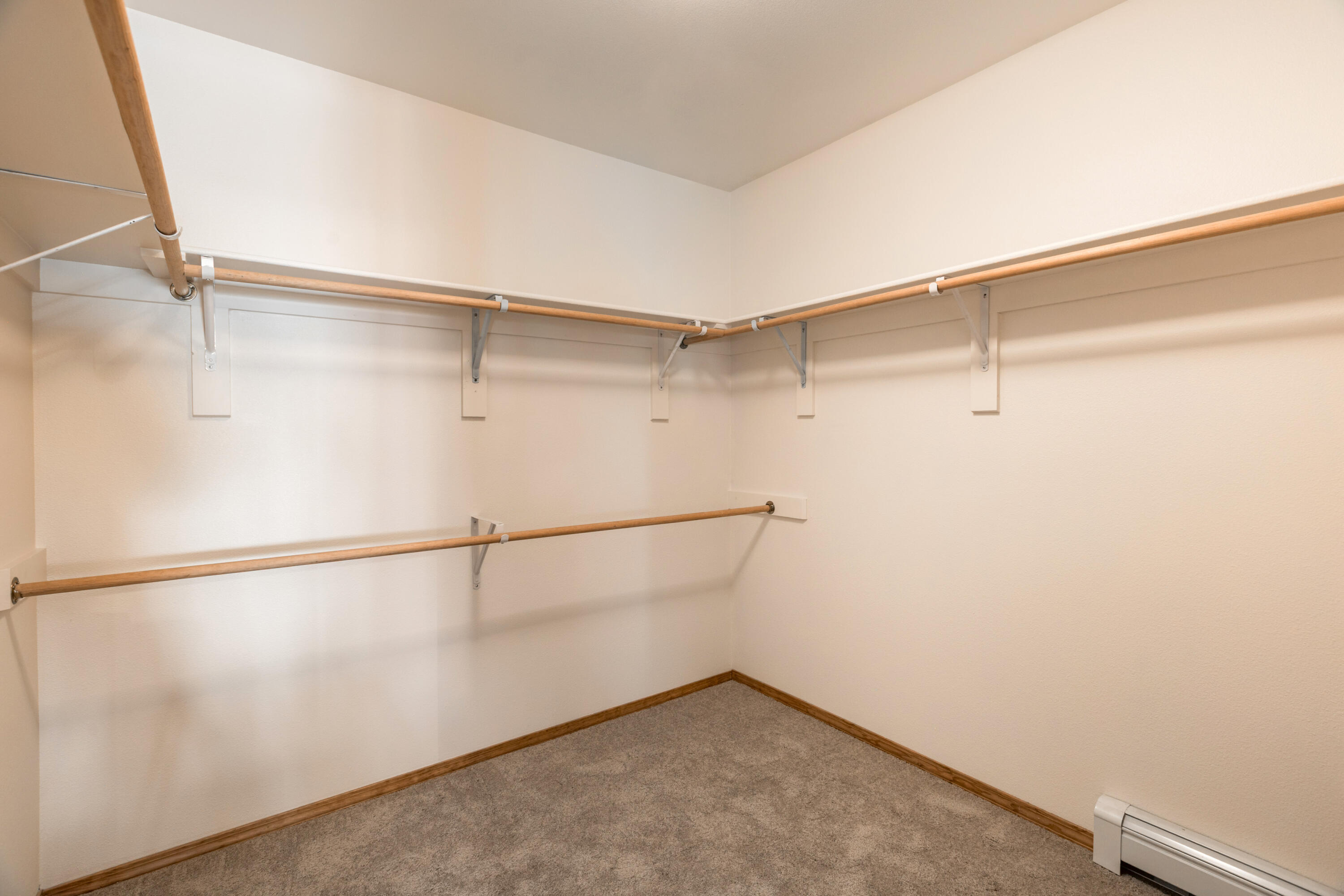 Photo 18 — 4301 Sunningdale Avenue NE