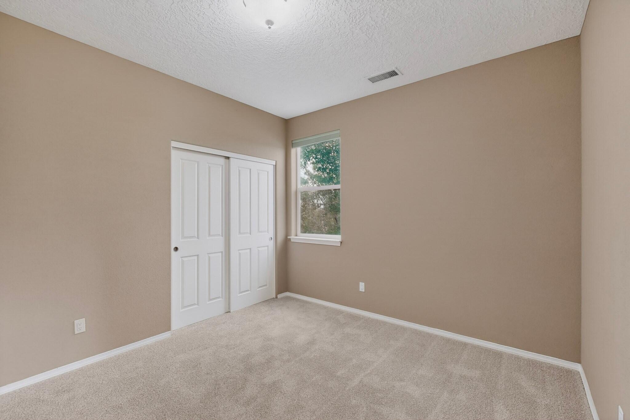 Photo 13 — 2801 Cipres Lane SE