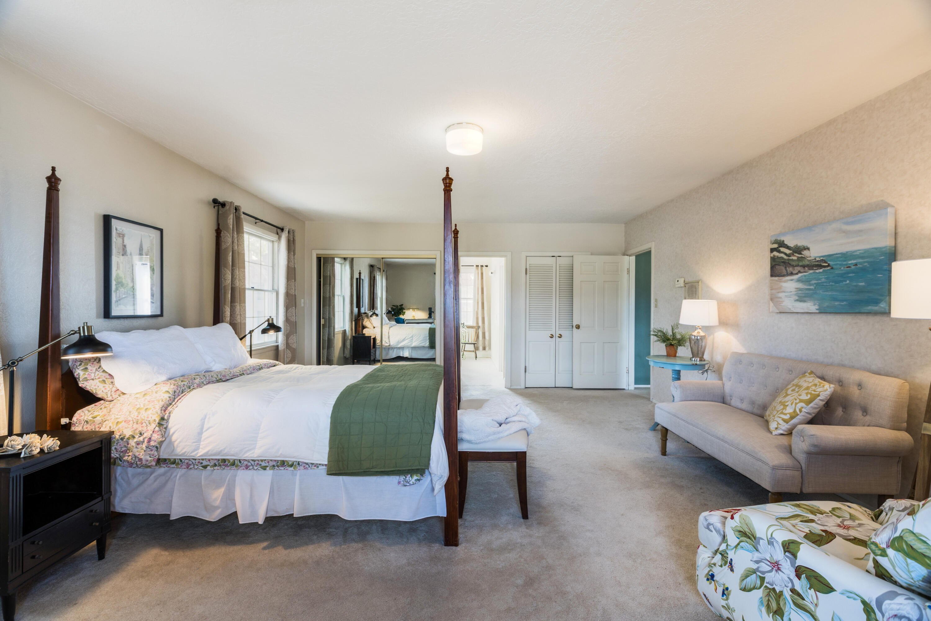 Photo 4 — 1809 Newton Place NE