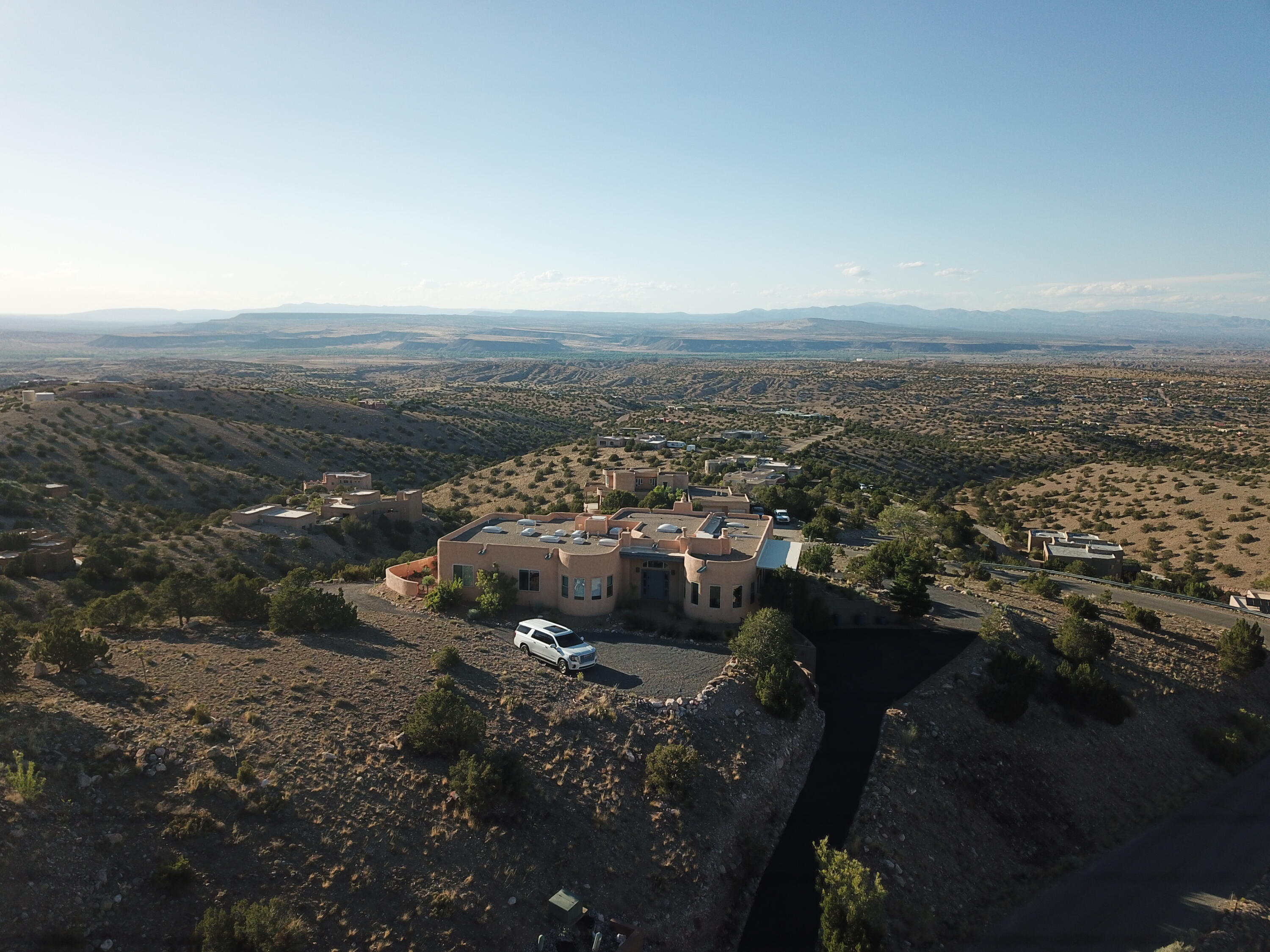 Photo 4 — 95 Overlook Drive