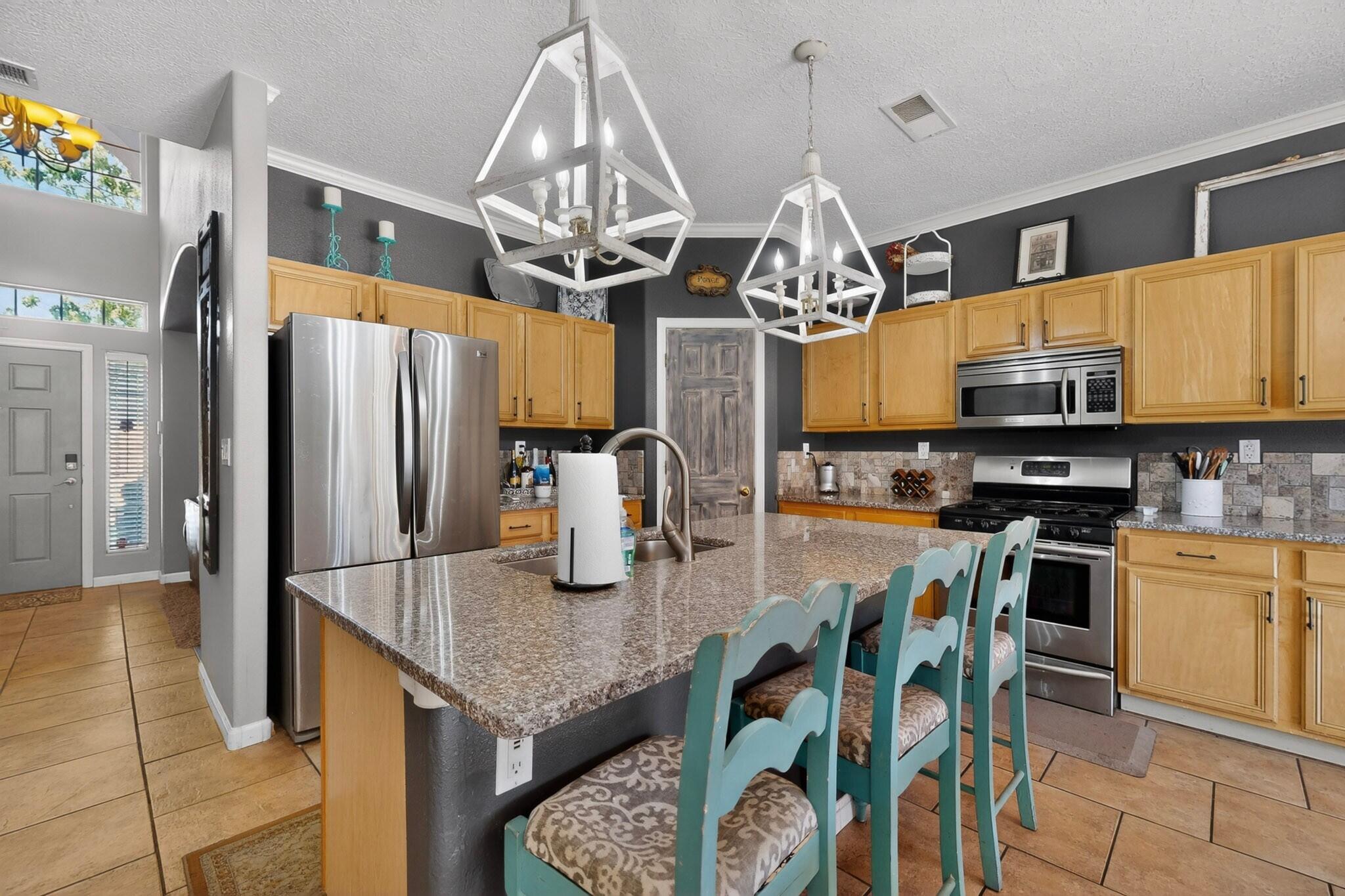 Photo 18 — 10223 Granby Court NW