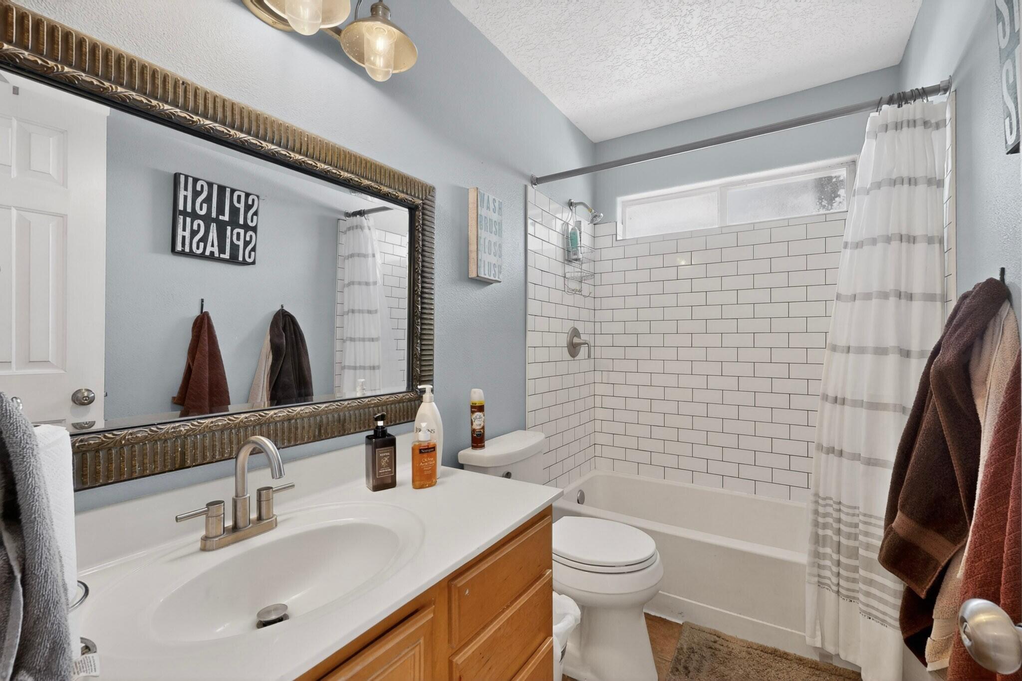 Photo 15 — 10223 Granby Court NW