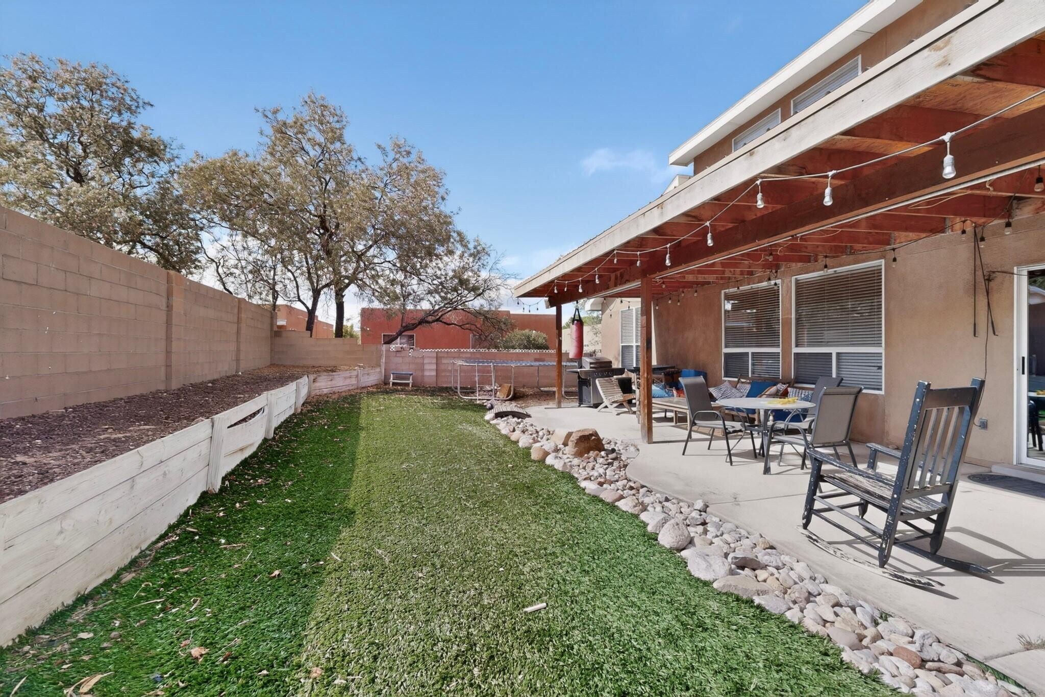 Photo 2 — 10223 Granby Court NW