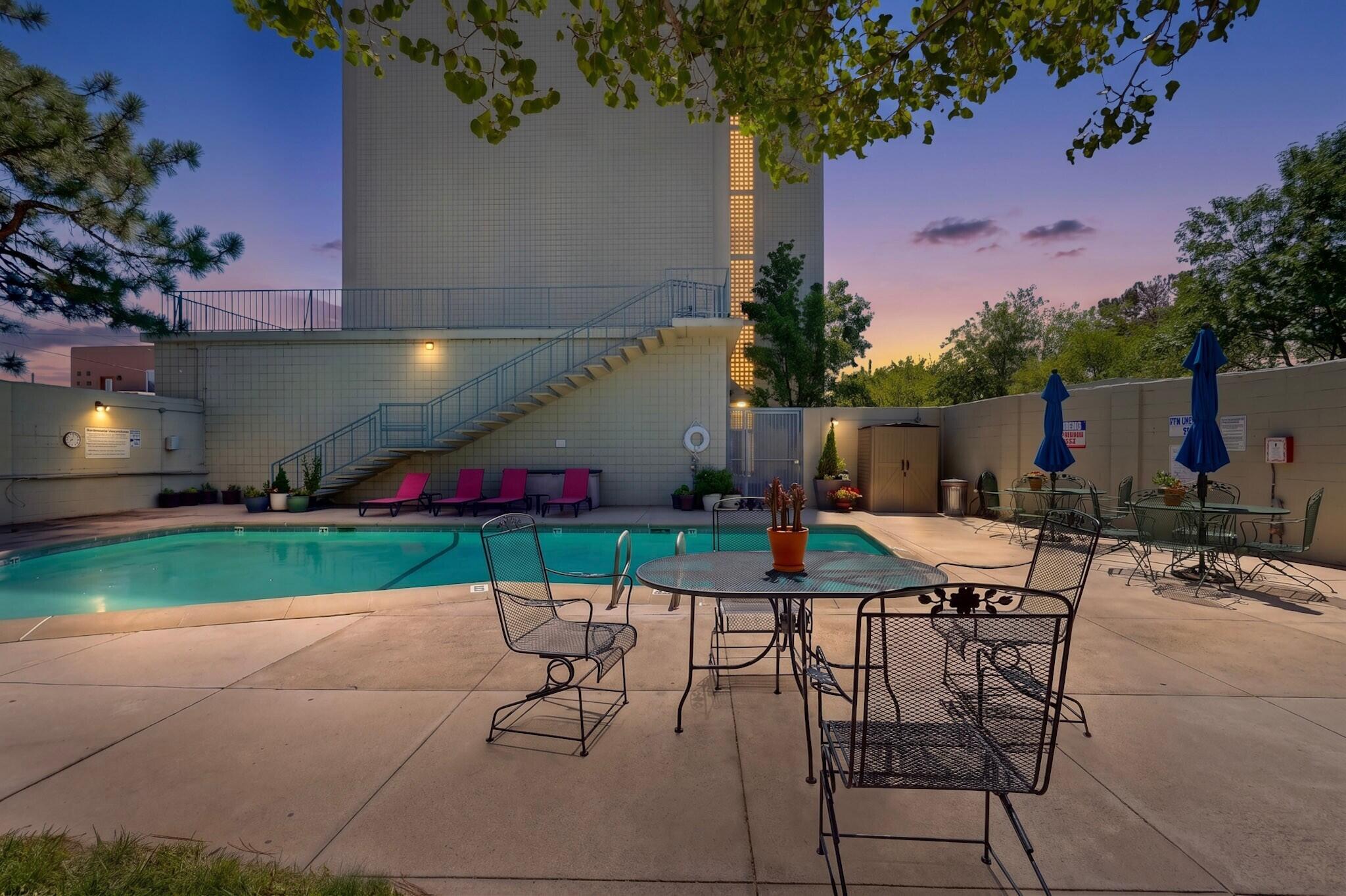Photo 5 — 600 Alcalde Place SW 5A