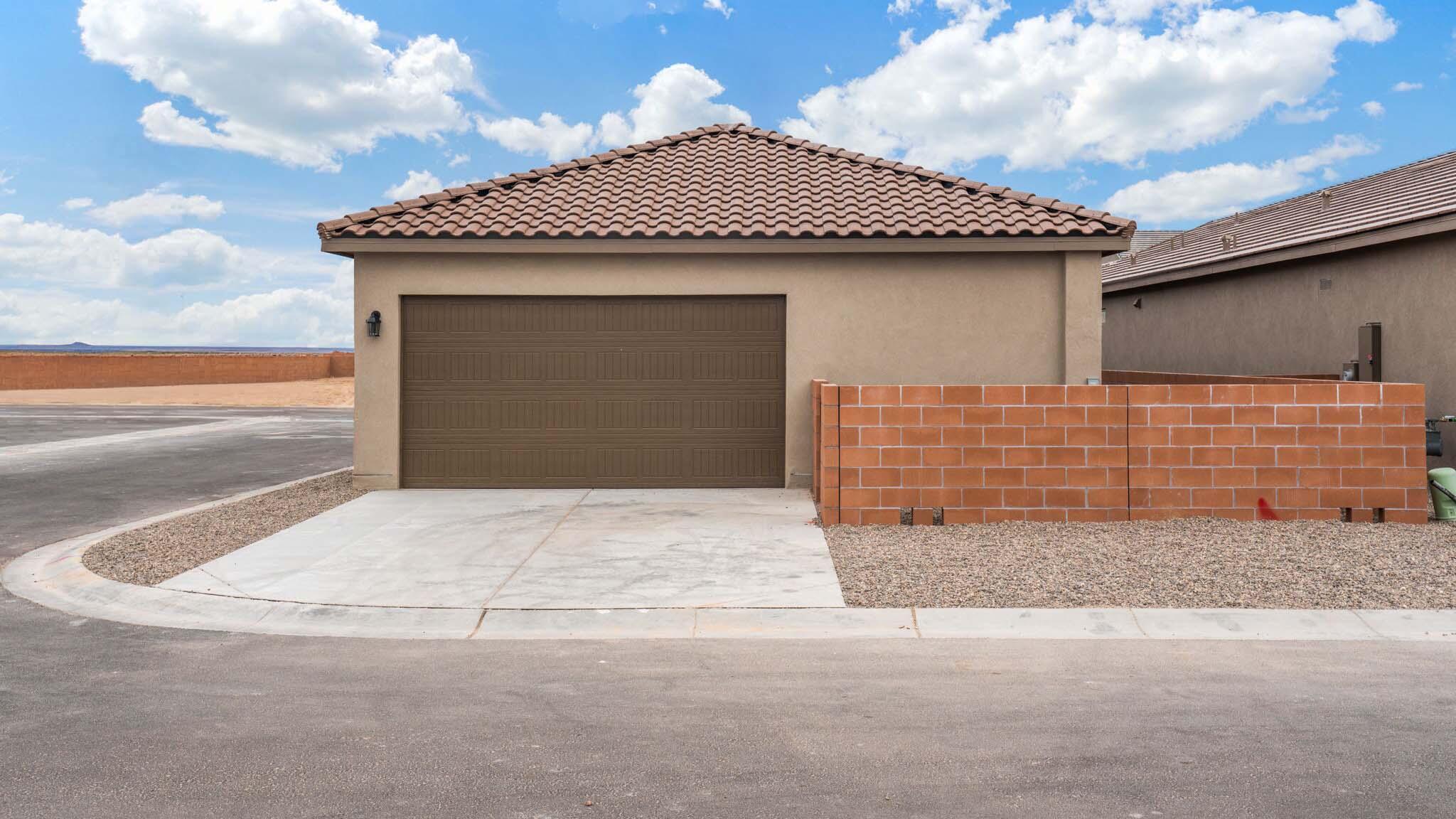 Photo 4 — 6048 Gilpin Drive SE