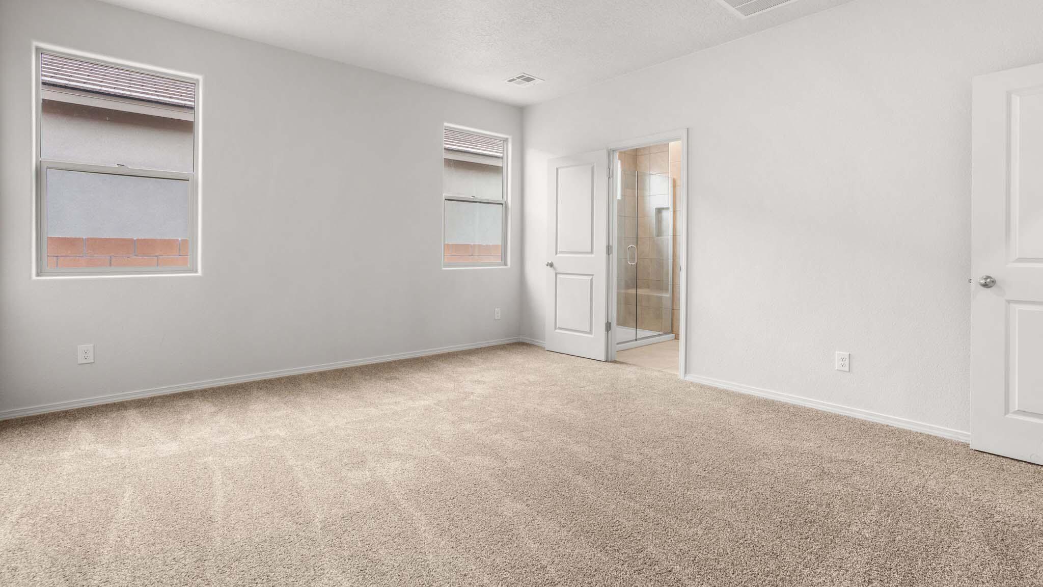 Photo 13 — 6048 Gilpin Drive SE