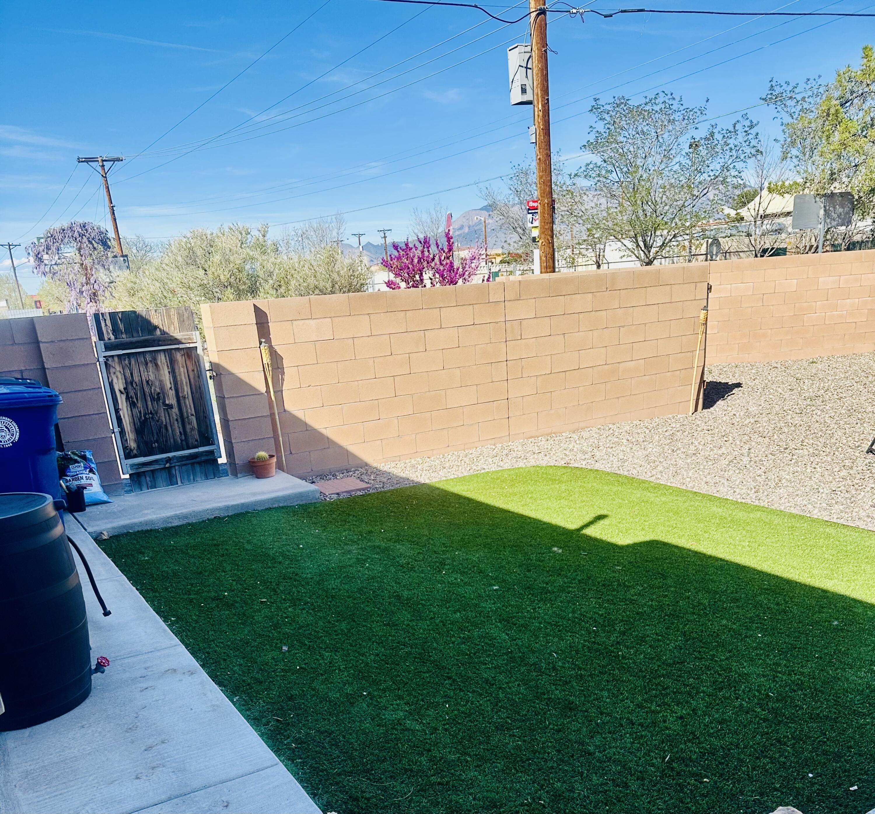 Photo 18 — 500 VALVERDE Drive SE