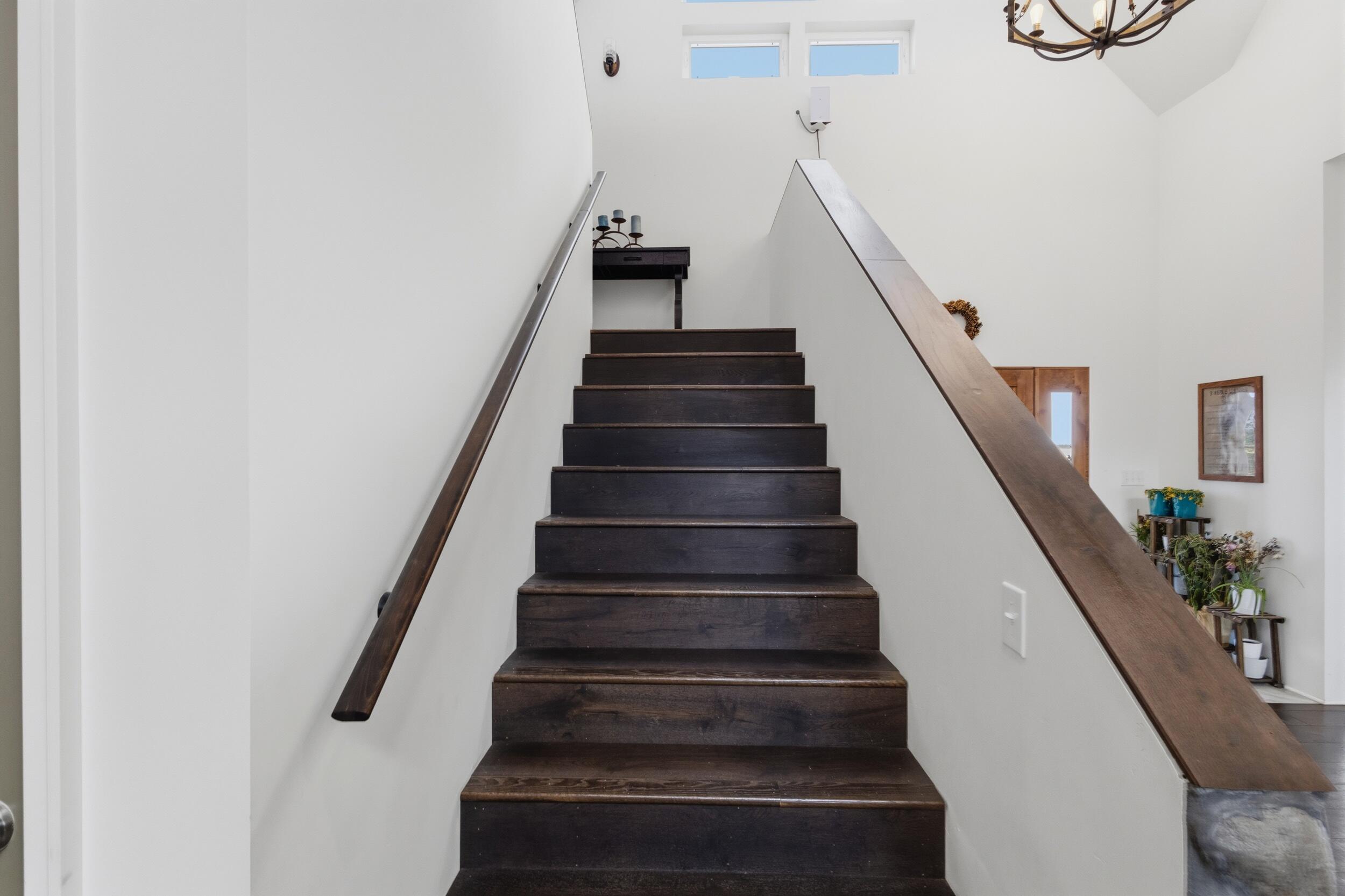 Photo 20 — 420 Bassett Boulevard