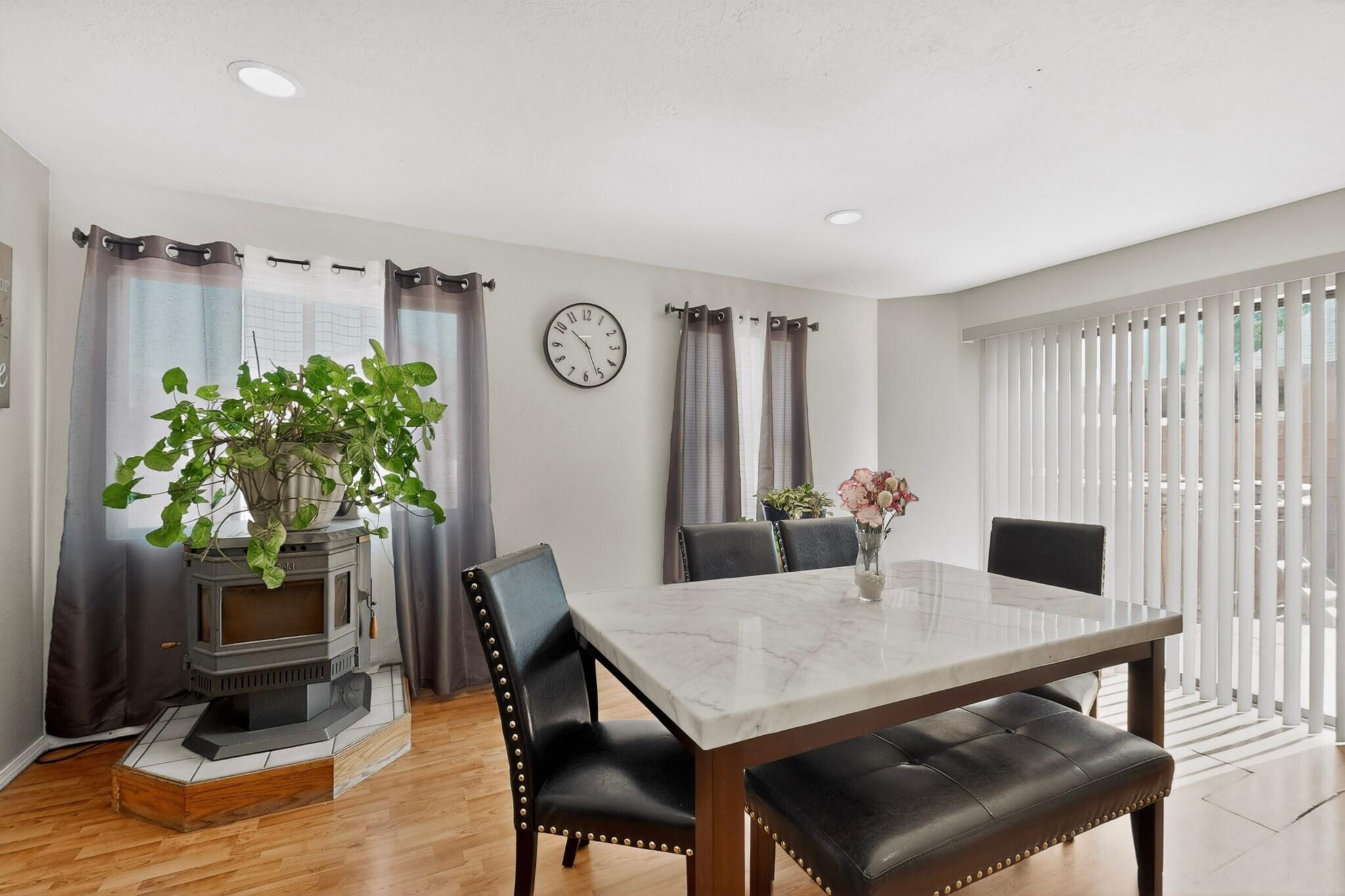 Photo 18 — 7719 San Augustine Street NW