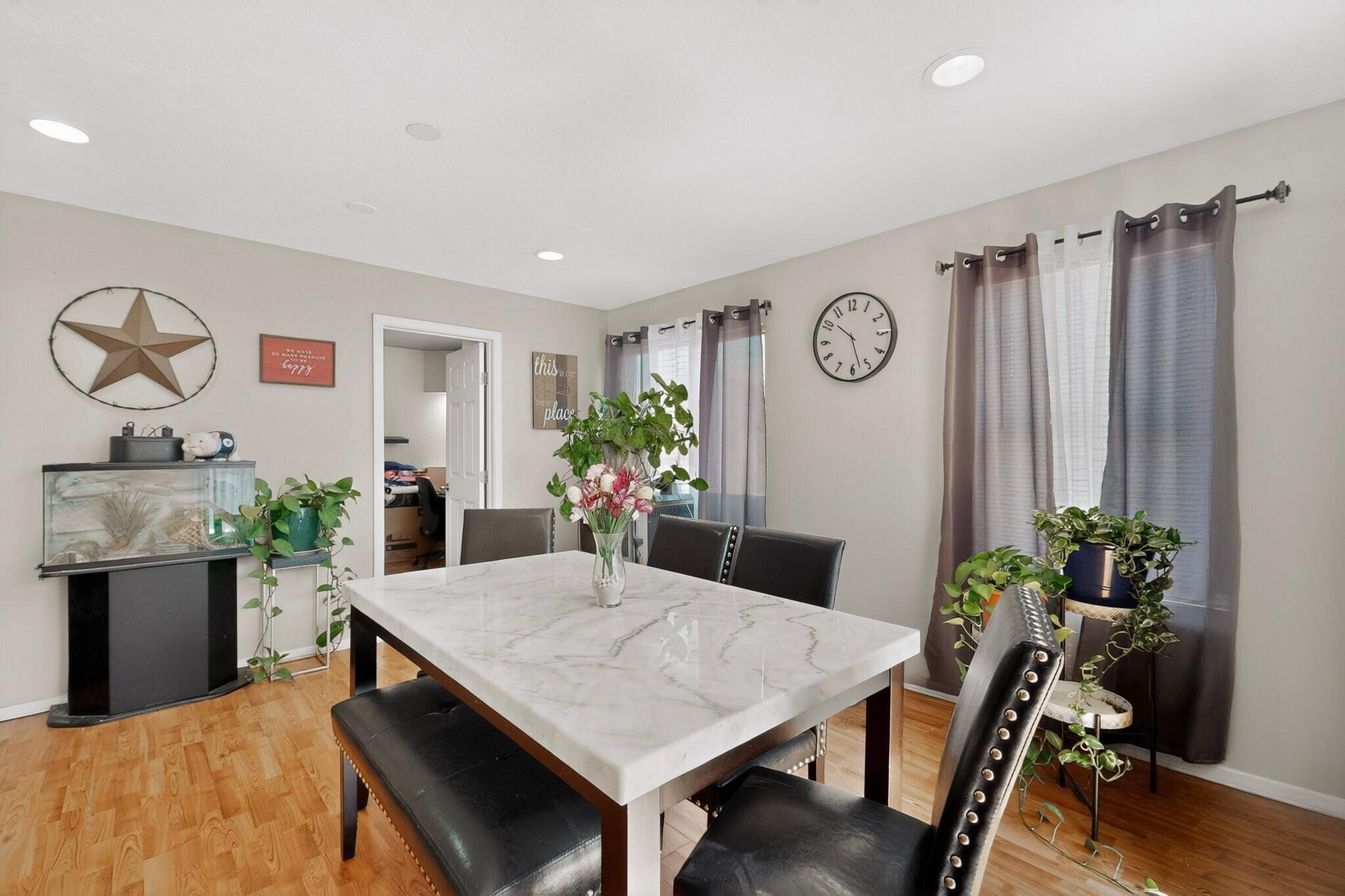 Photo 19 — 7719 San Augustine Street NW