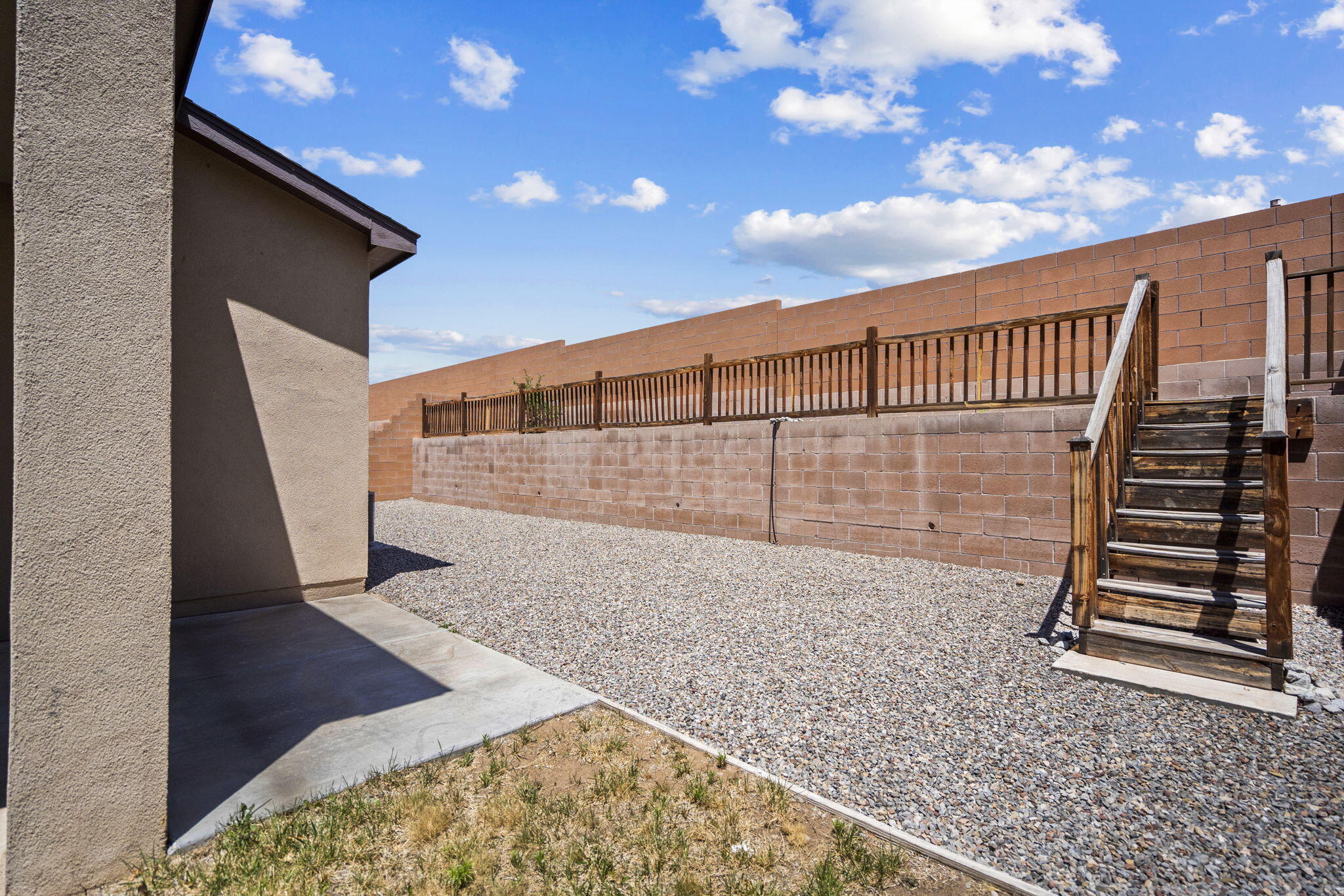 Photo 17 — 6211 Nacional Road NW