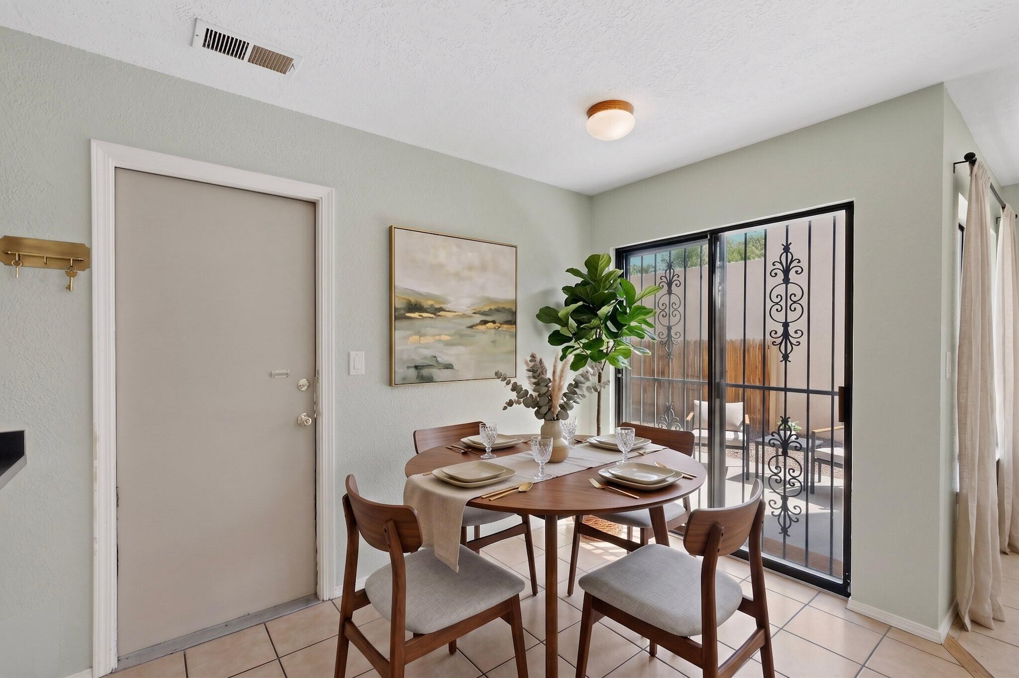 Photo 18 — 7709 Pinewood Drive NW