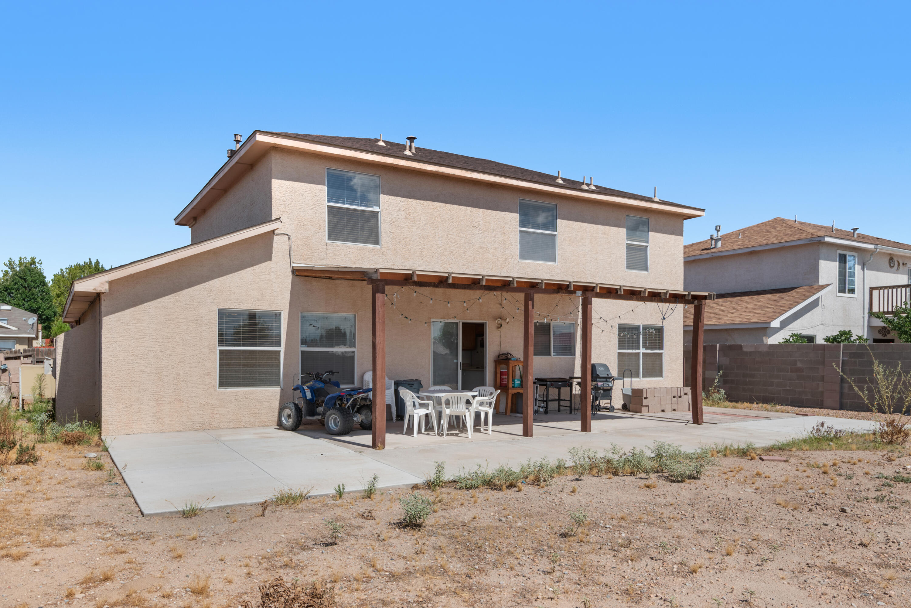 Photo 16 — 1420 Summerfield Place SW