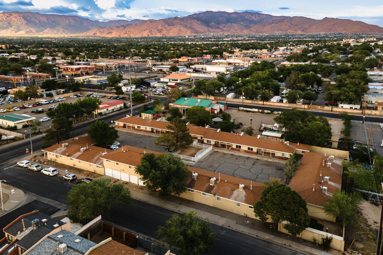 Photo 18 — 8600 Zuni Road SE