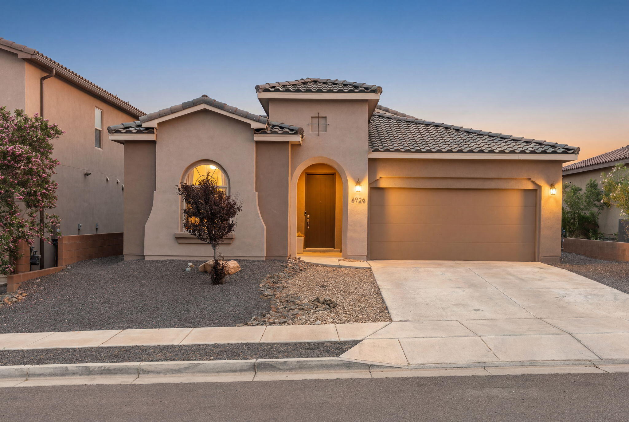 6926 Cleary Loop NE