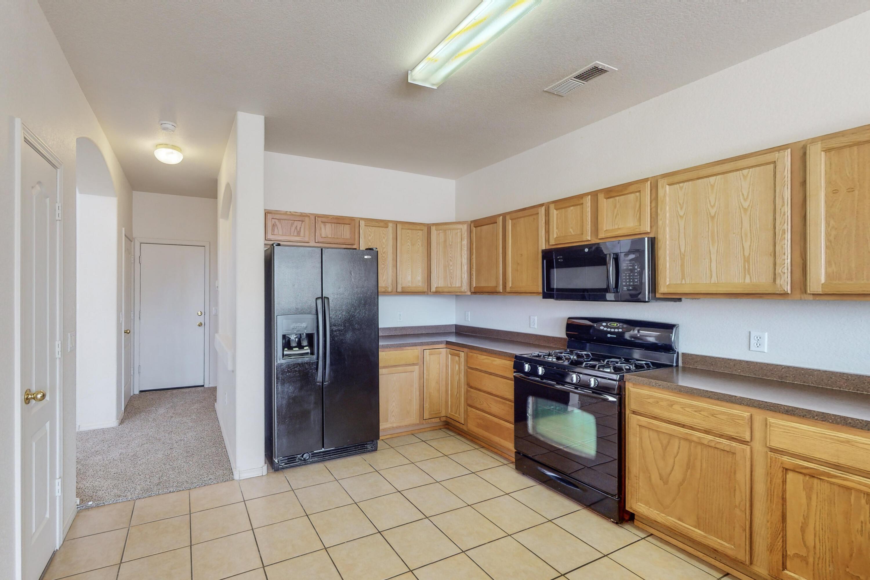 Photo 11 — 6512 Los Pueblos Place NW