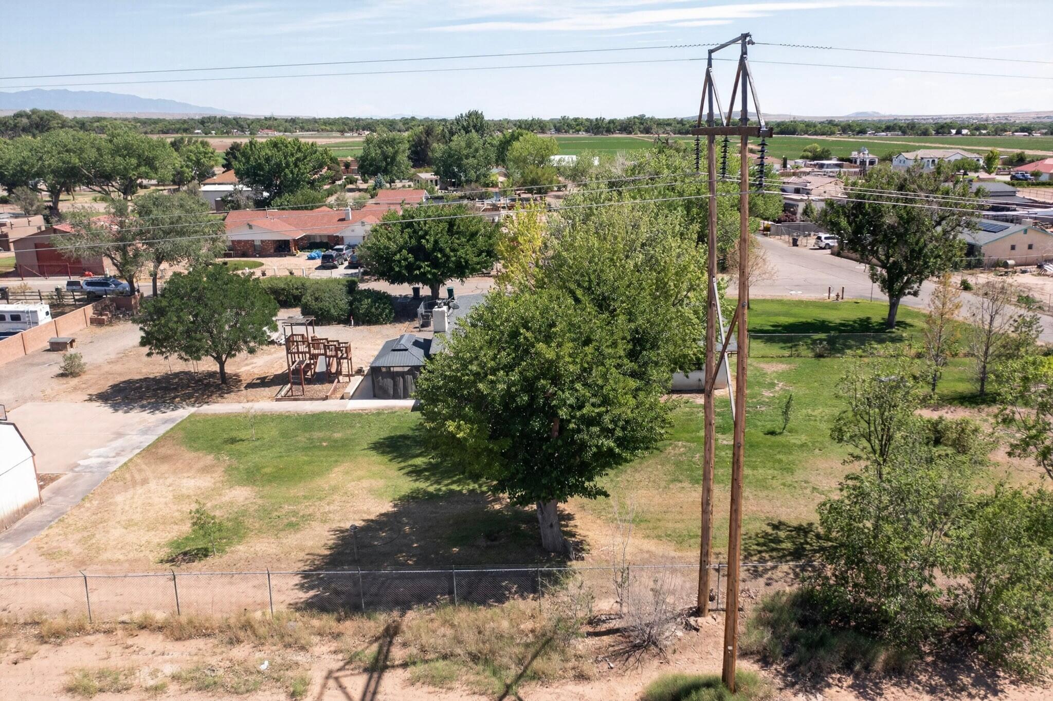 Photo 6 — 3601 Sunstar Lp Loop SW