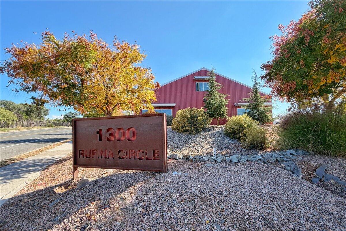 1300 Rufina Lane A-1, Santa Fe, NM 87507