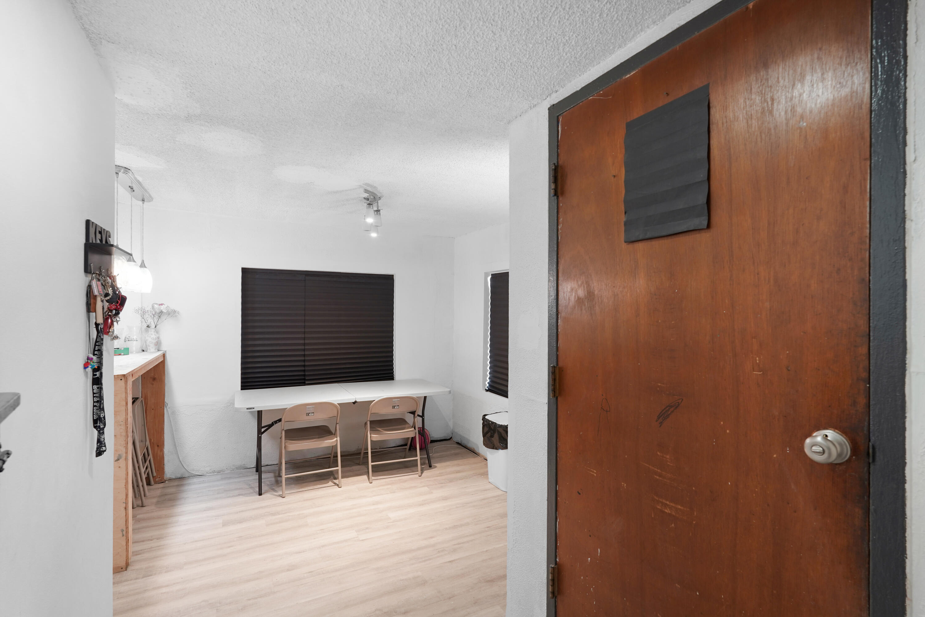 Photo 16 — 207 52nd Street SW