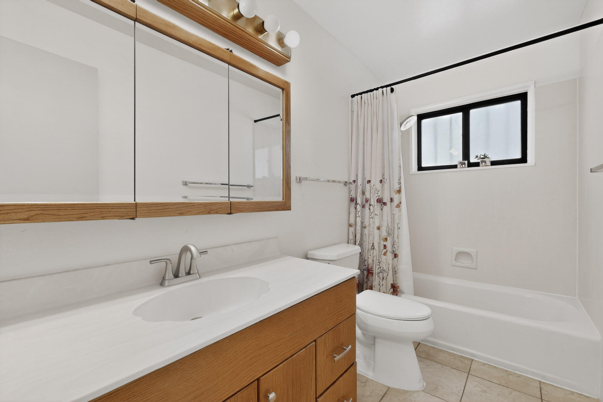 Photo 19 — 3425 Piermont Drive NE