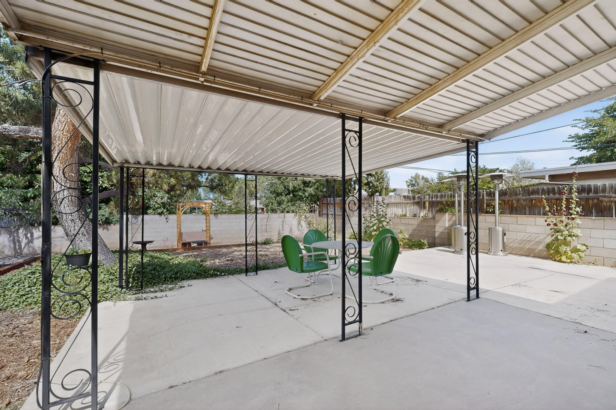 Photo 14 — 3425 Piermont Drive NE